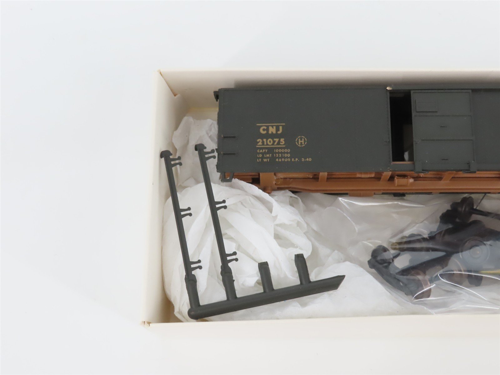 HO Scale Walthers Kit 932-2053 CNJ Jersey Central X-29 40' Box Car #21075
