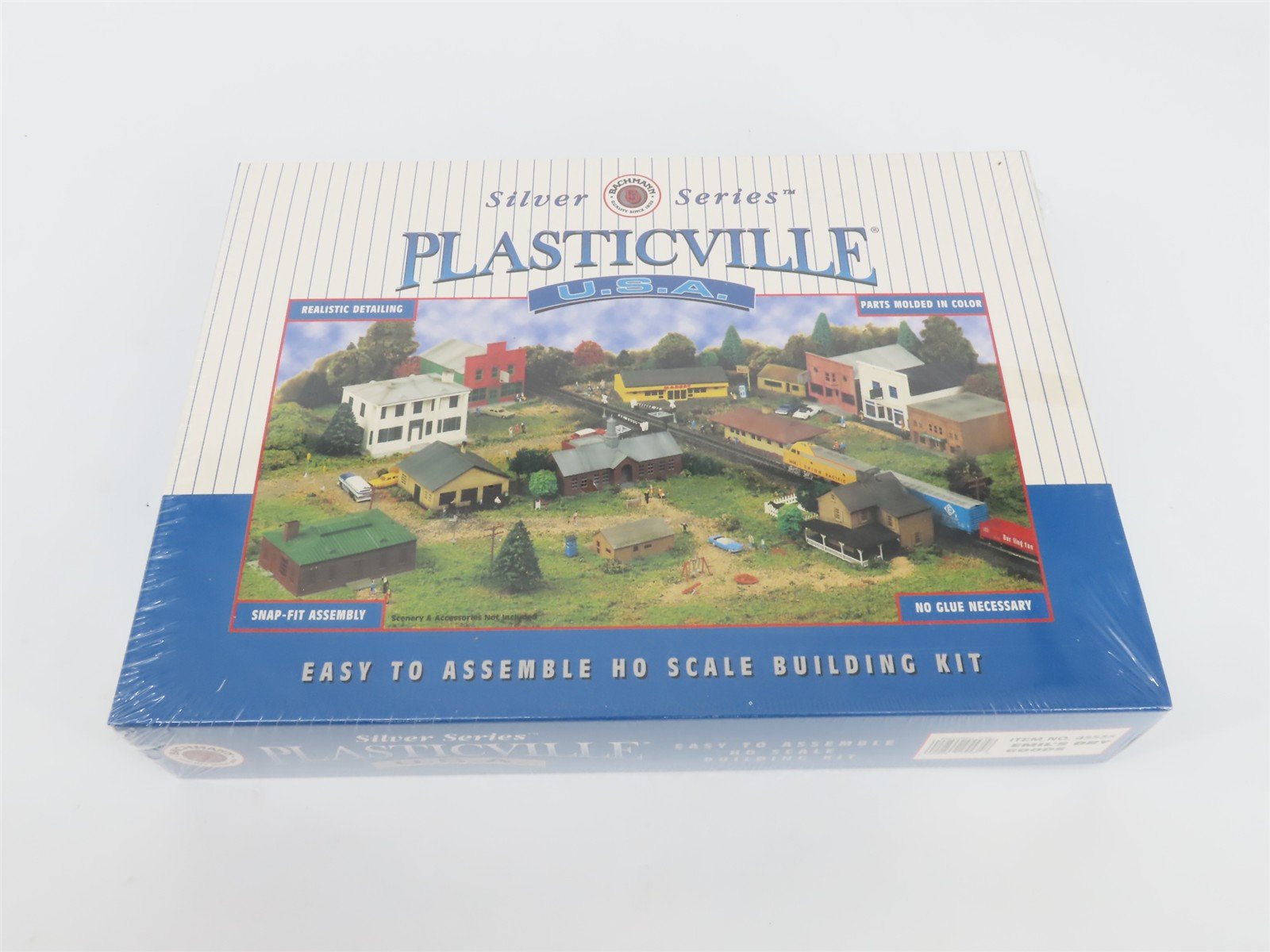 HO Bachmann Silver Plasticville USA Kit #45535 Emil's Dry Goods Store - SEALED