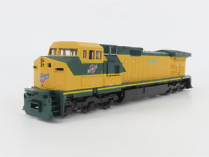 HO Scale Athearn 4914 CNW Chicago & North Western GE C44-9W Diesel #8651