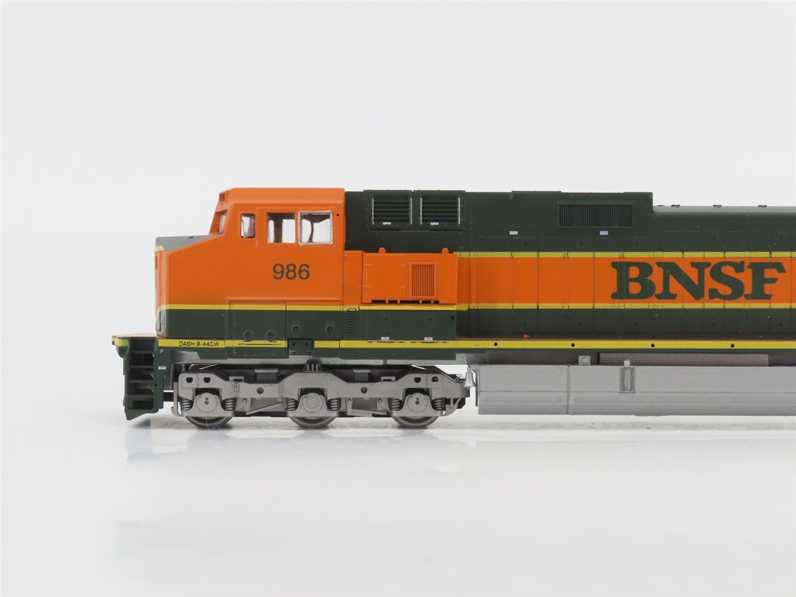 HO Scale Athearn 4936 BNSF Railway GE C44-9W Diesel Locomotive #986
