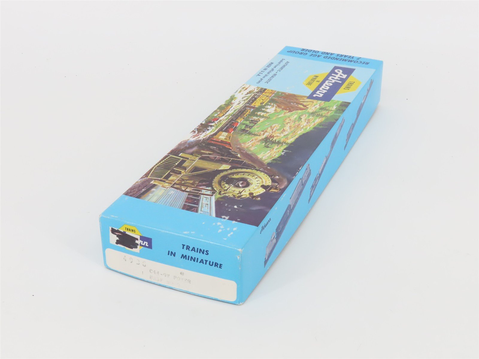 HO Scale Athearn 4936 BNSF Railway GE C44-9W Diesel Locomotive #986