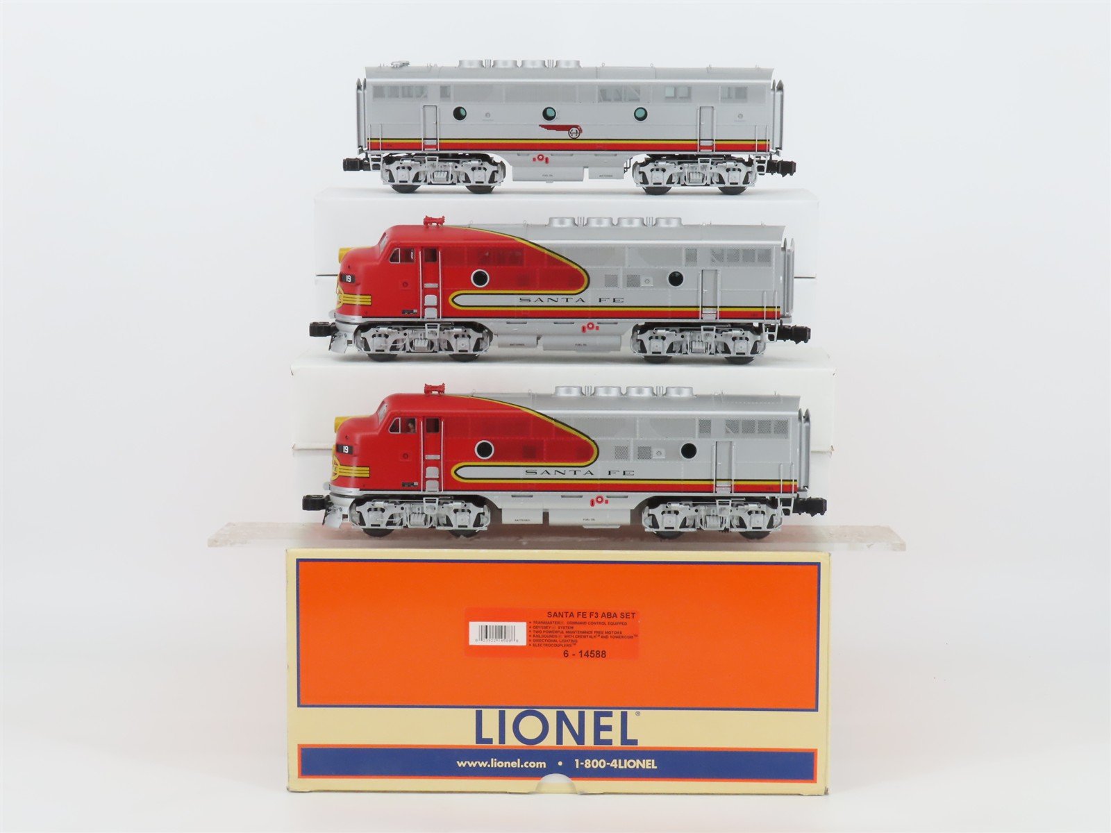 O Gauge 3-Rail Lionel 6-14588 ATSF "Warbonnet" F3A/B/A Diesel Set w/TMCC & Sound