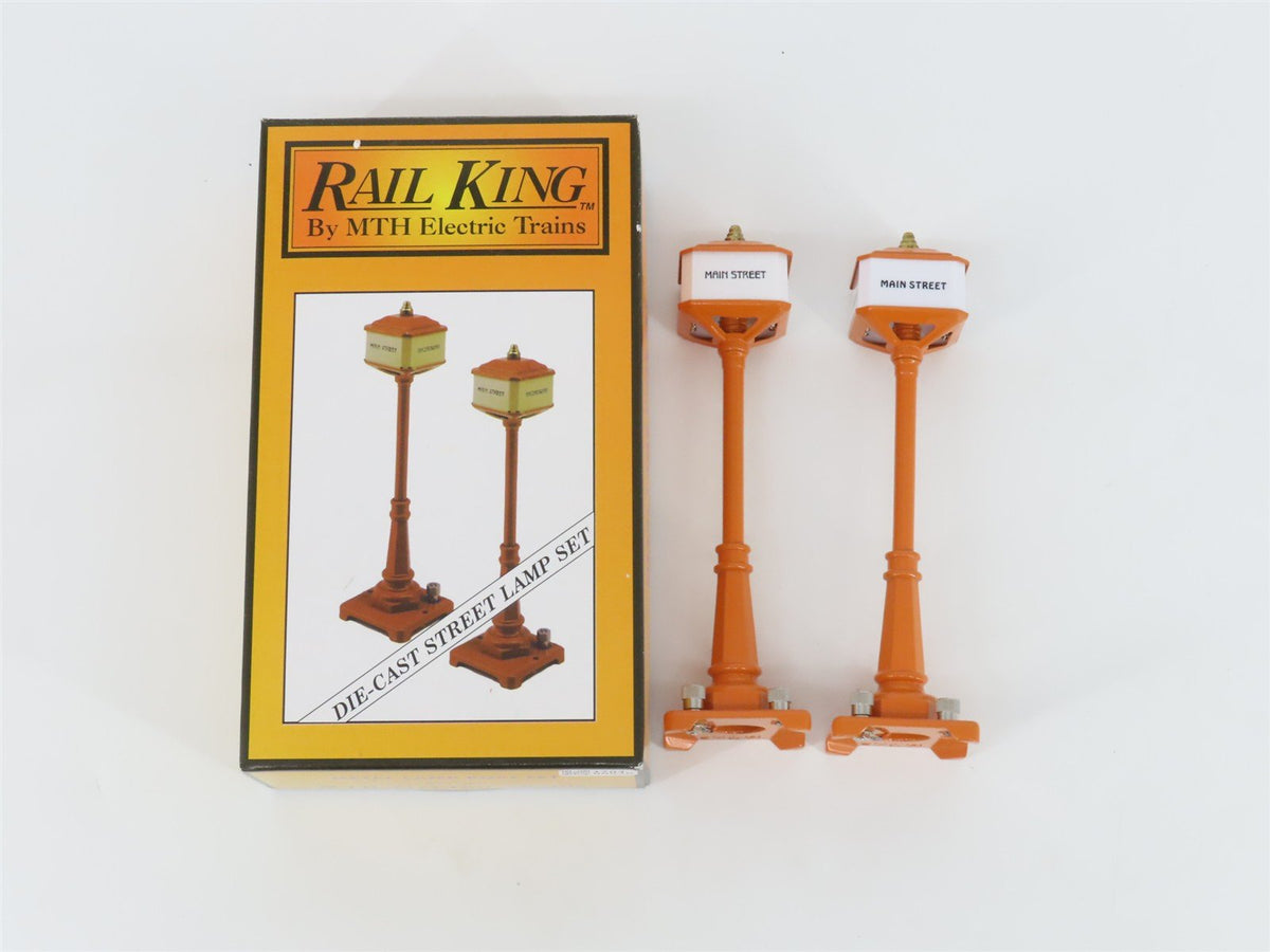 O MTH RailKing MT-1029 No. 57 Orange &quot;Main Street/Broadway&quot; Street Lamp 2-Pack