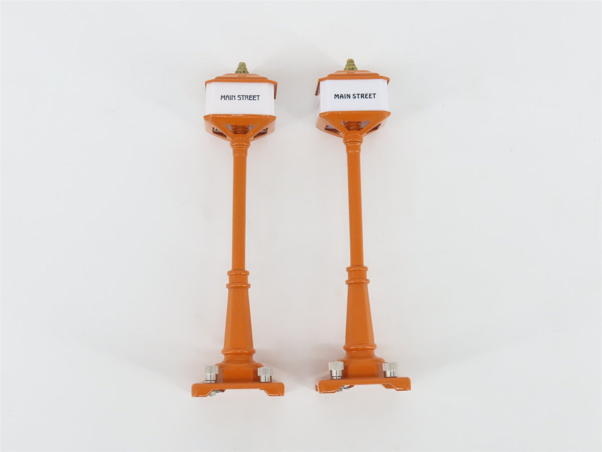 O MTH RailKing MT-1029 No. 57 Orange &quot;Main Street/Broadway&quot; Street Lamp 2-Pack