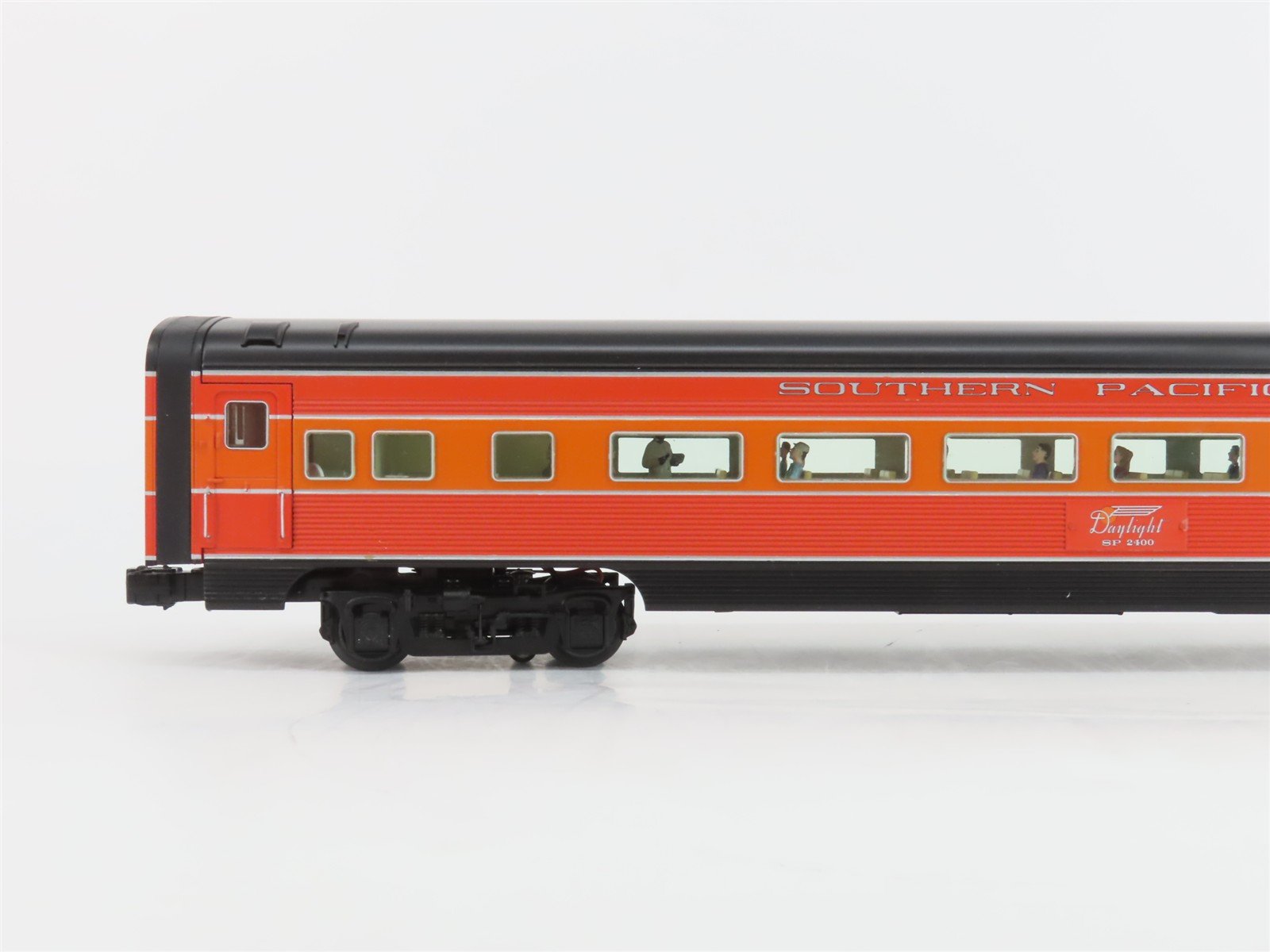O Gauge 3-Rail Lionel 6-29117 SP Southern Pacific Coach Passenger Car #2400