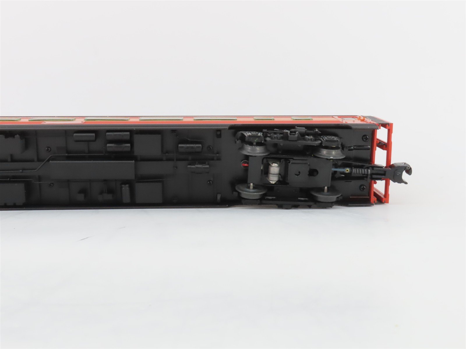 O Gauge 3-Rail Lionel 6-29117 SP Southern Pacific Coach Passenger Car #2400