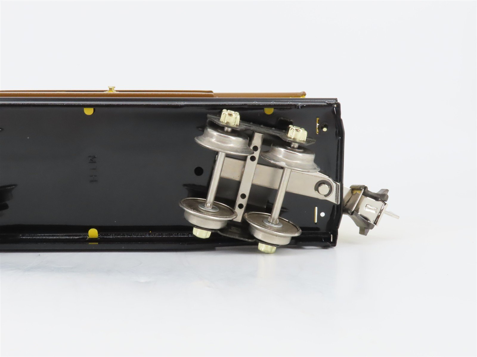 O 3-Rail MTH Tinplate 10-1042 Yellow & Brown Automobile/Furniture Boxcar #814