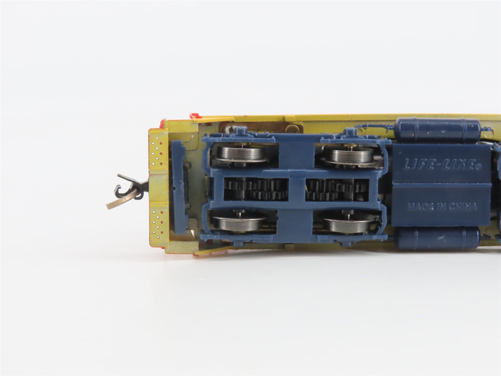 N Scale Life-Like 7860 B&O Chessie System EMD SW9/1200 Diesel Switcher #5256