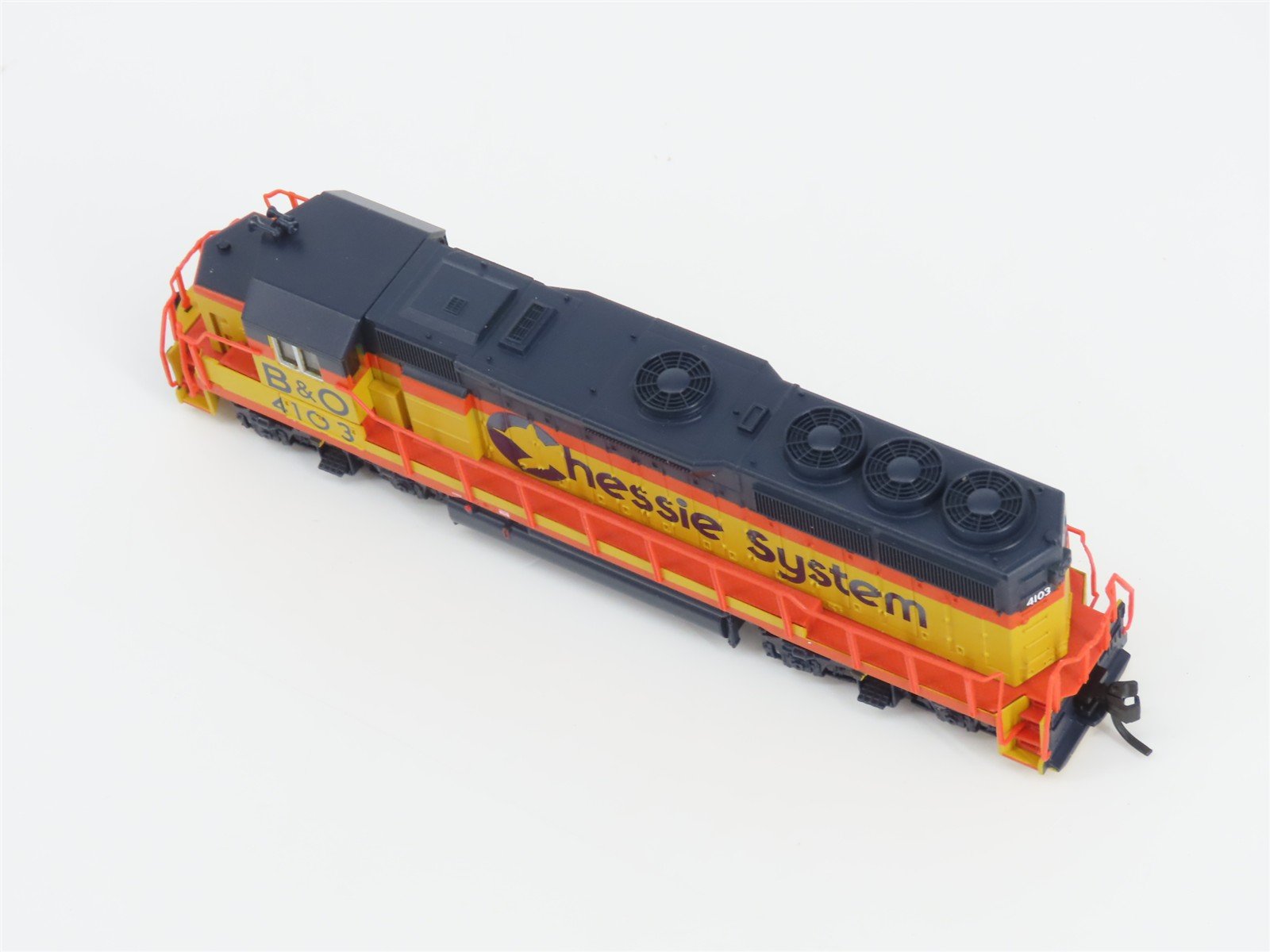 N Scale Atlas 48633 B&O Chessie System EMD GP40-2 Diesel #4103 - DCC Ready