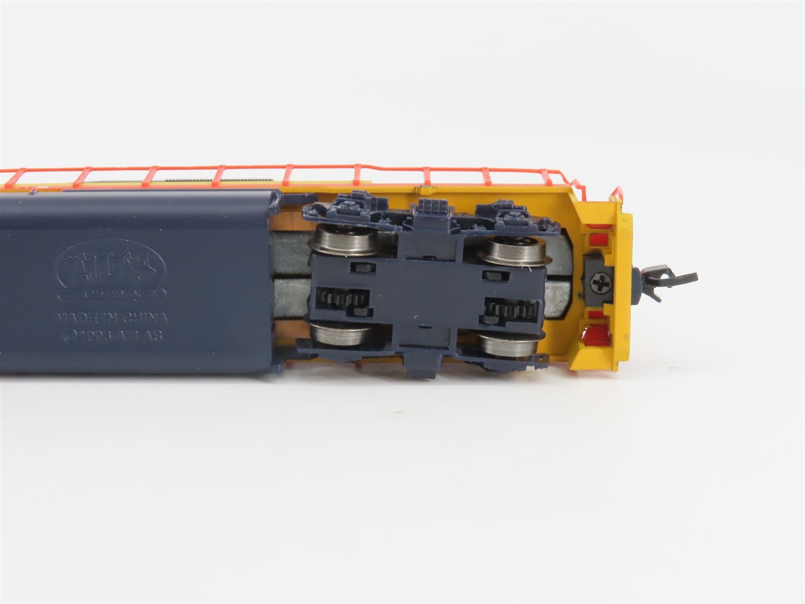 N Scale Atlas 48633 B&O Chessie System EMD GP40-2 Diesel #4103 - DCC Ready