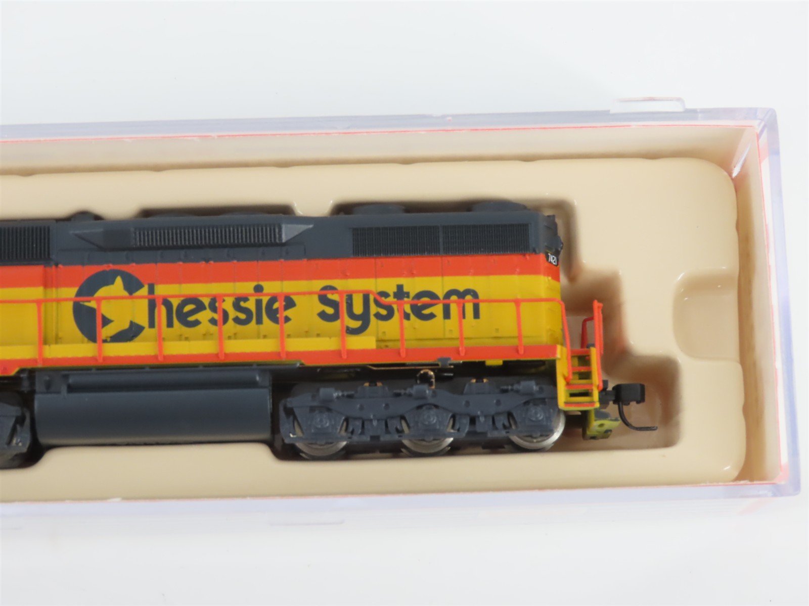 N Scale Atlas 49413 C&O Chessie System EMD SD35 Diesel #7421 - DCC Ready