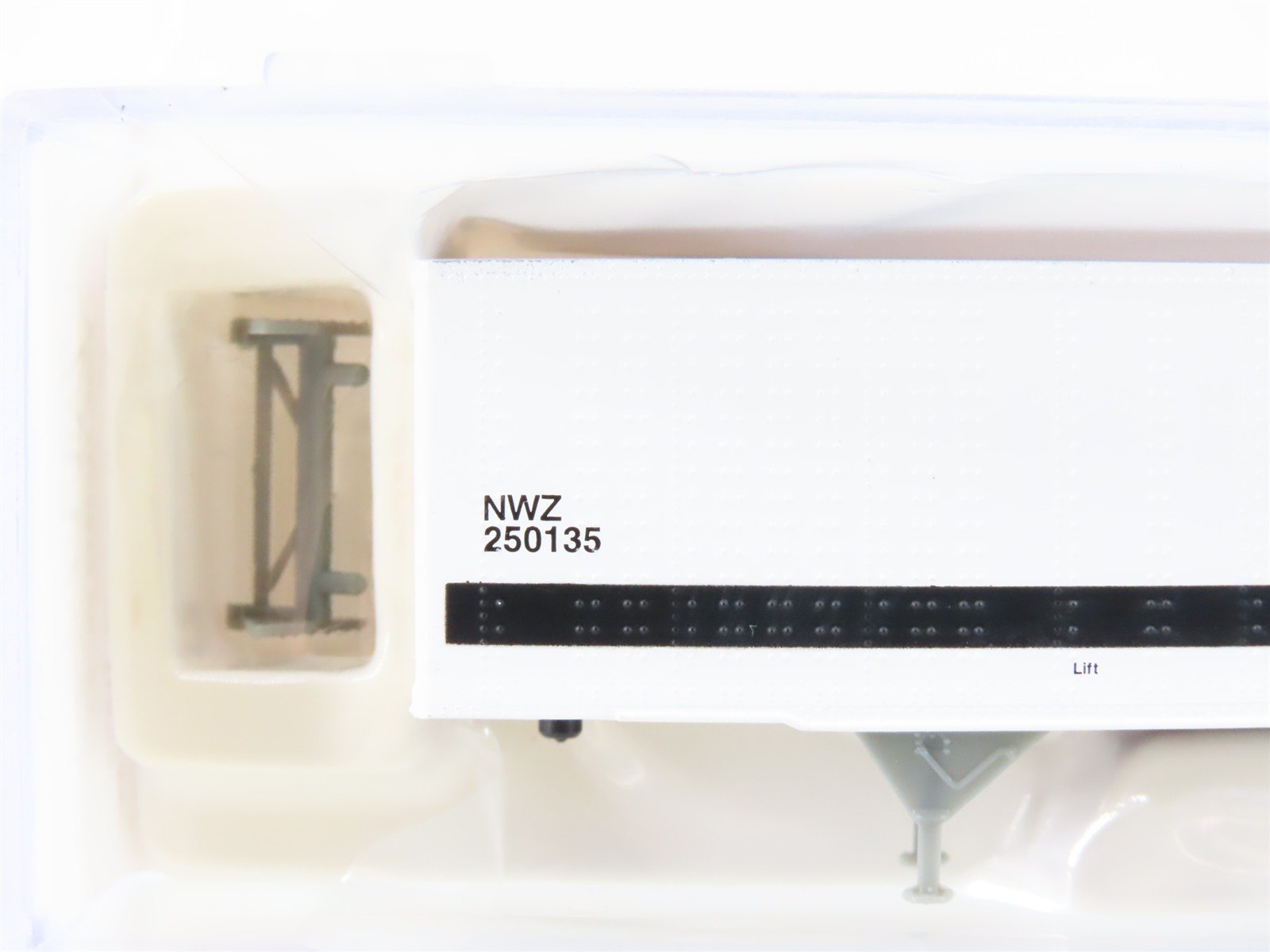 N Scale Atlas 29782 NW Norfolk & Western Railroad 45' Pines Trailer #250135