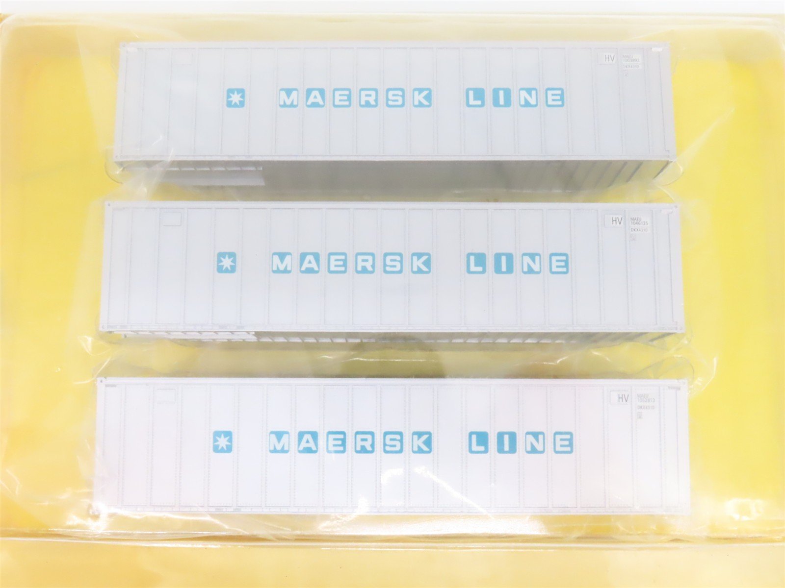 HO Scale Intermountain/A-Line 30303-01 Maersk Line 40' Ribside Container 3-Pack