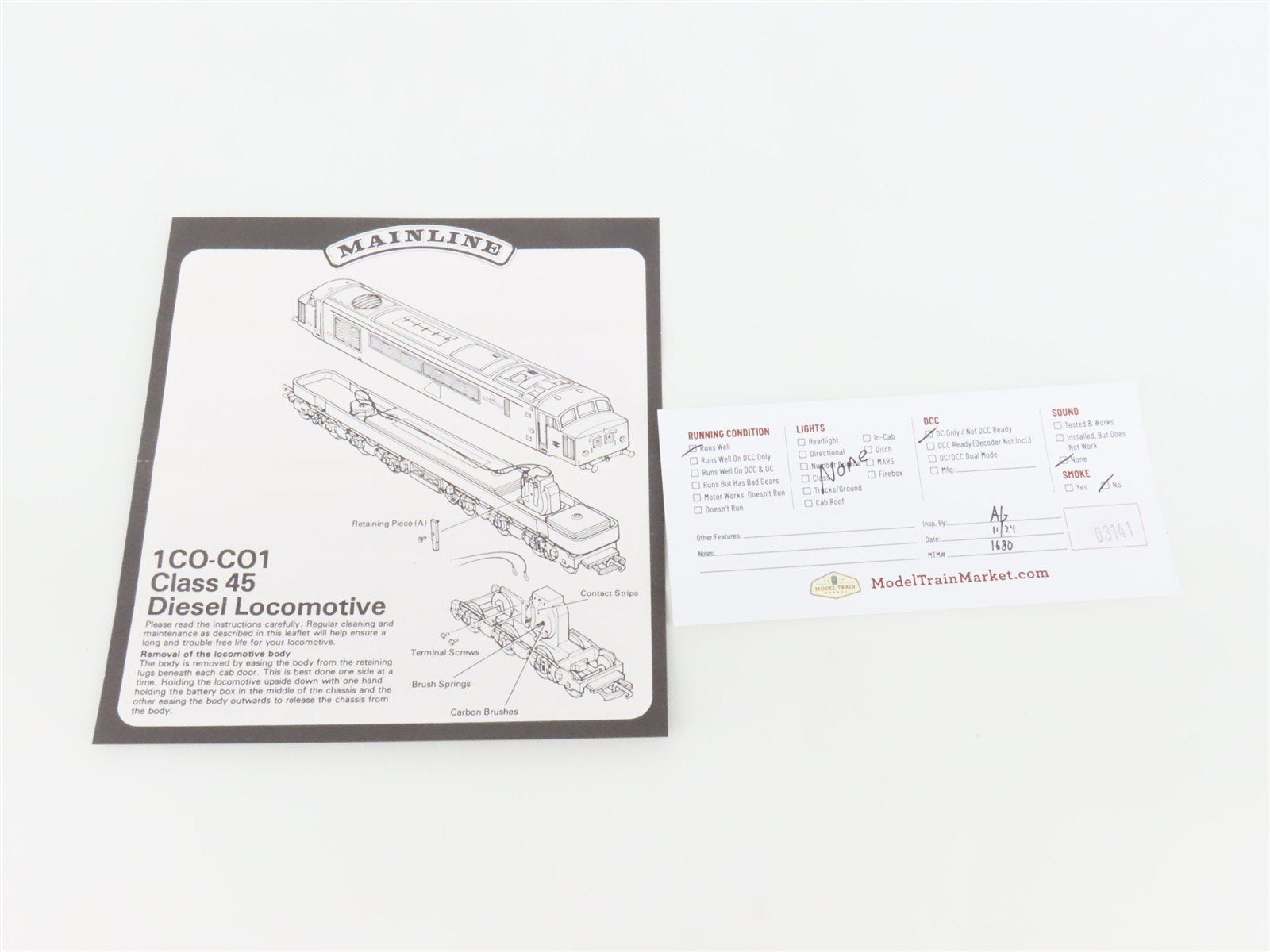 OO Scale Mainline 37-051 Manchester Regiment Class 45 Diesel Locomotive #039