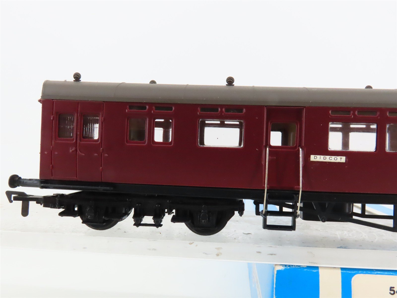 OO Scale Airfix 54256-8 BR Auto Coach Passenger Car #W187W