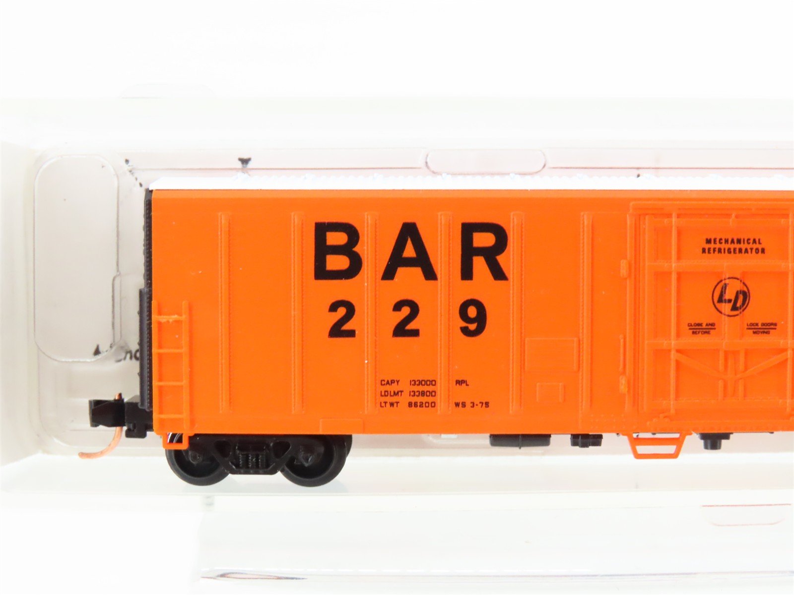 N Scale Red Caboose RN-18813-6 BAR Bangor & Aroostook 57' Mech Reefer #229