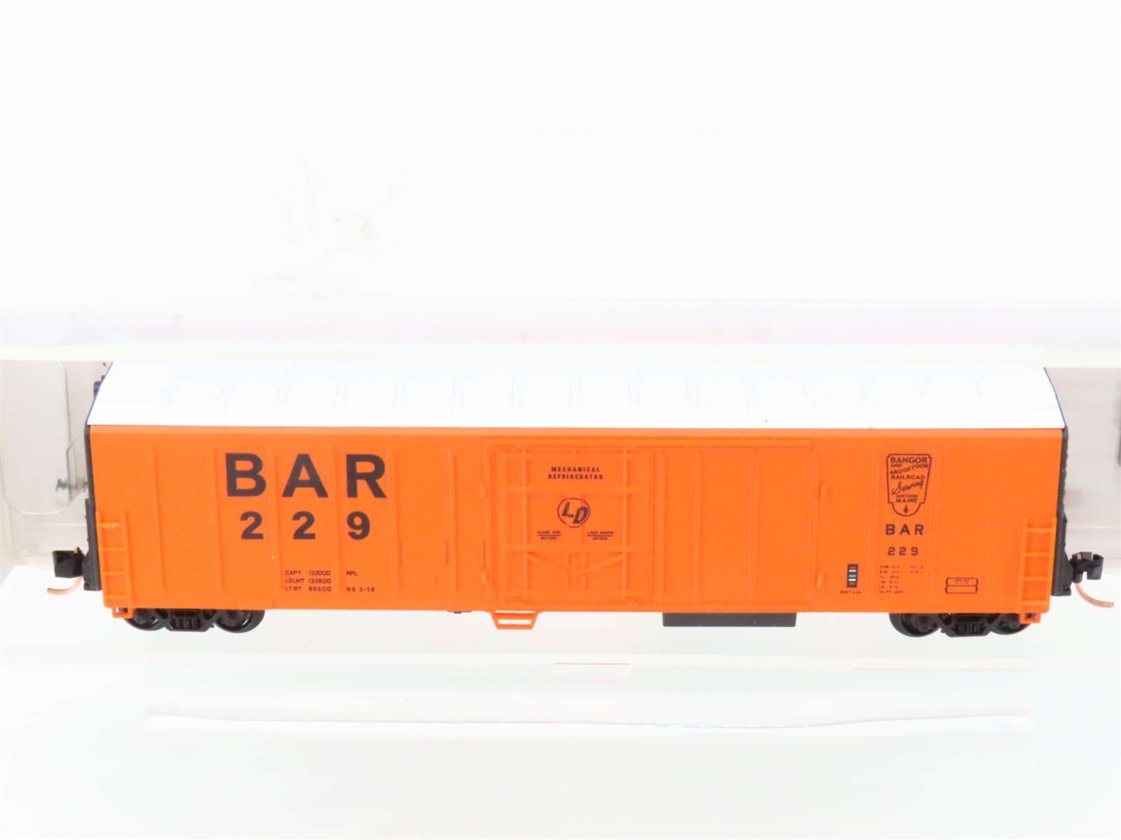 N Scale Red Caboose RN-18813-6 BAR Bangor & Aroostook 57' Mech Reefer #229
