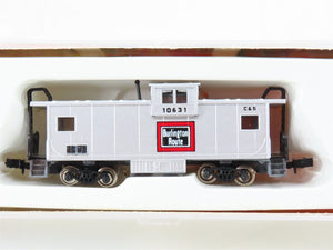N Con-Cor 0001-01261K C&S CB&Q Burlington Route Extended Vision Caboose #10631