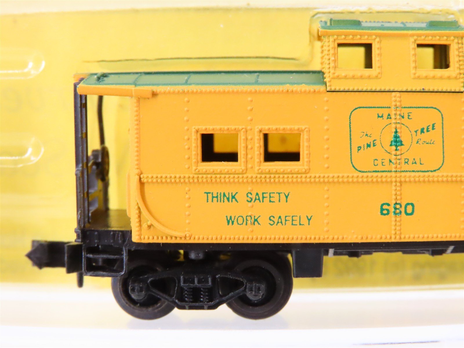 N Loco-Motives/Life-Like 1053 MEC 