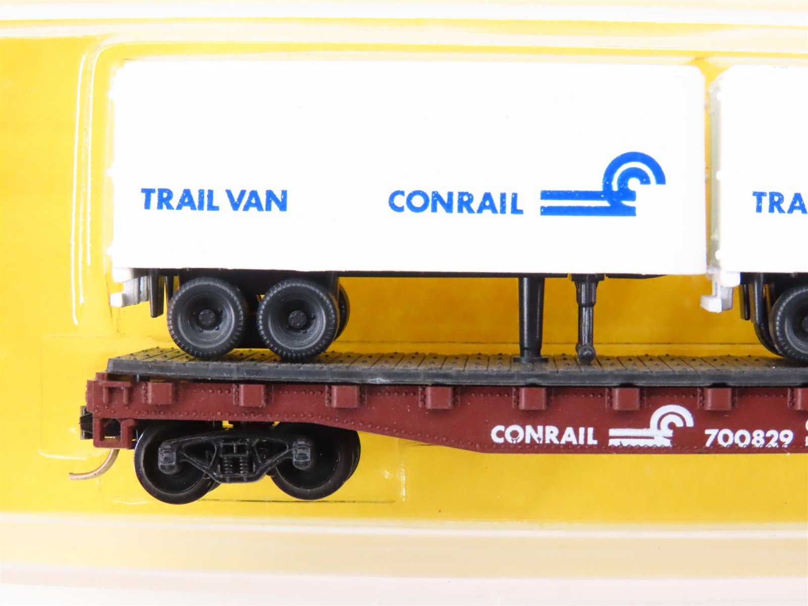 N Scale Atlas 3742 CR Conrail 50' Piggyback TOFC Flat Car #700829 w/ 2 Trailers