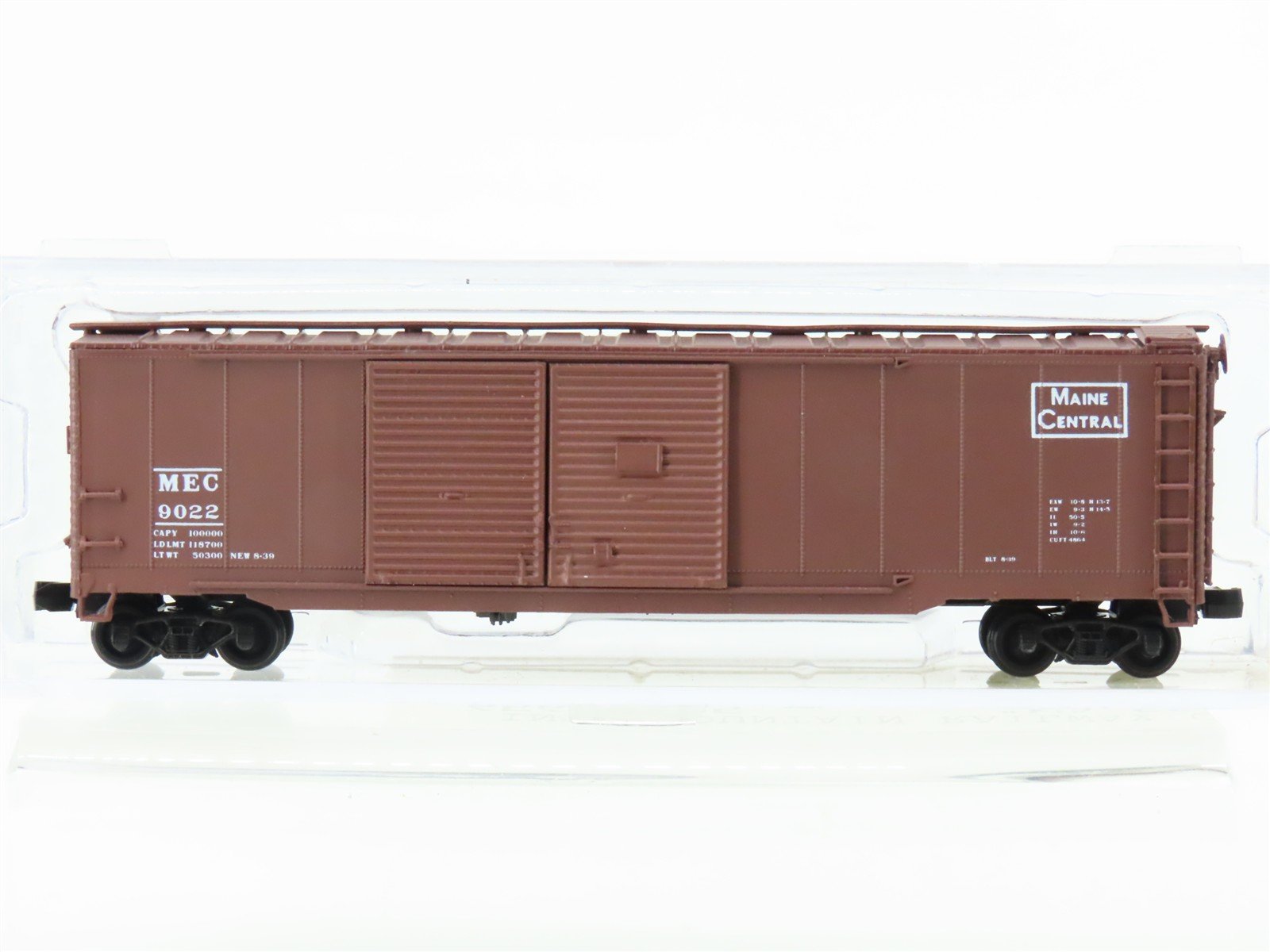 N InterMountain 65609-05 MEC Maine Central AAR 50' Double Door Box Car #9022