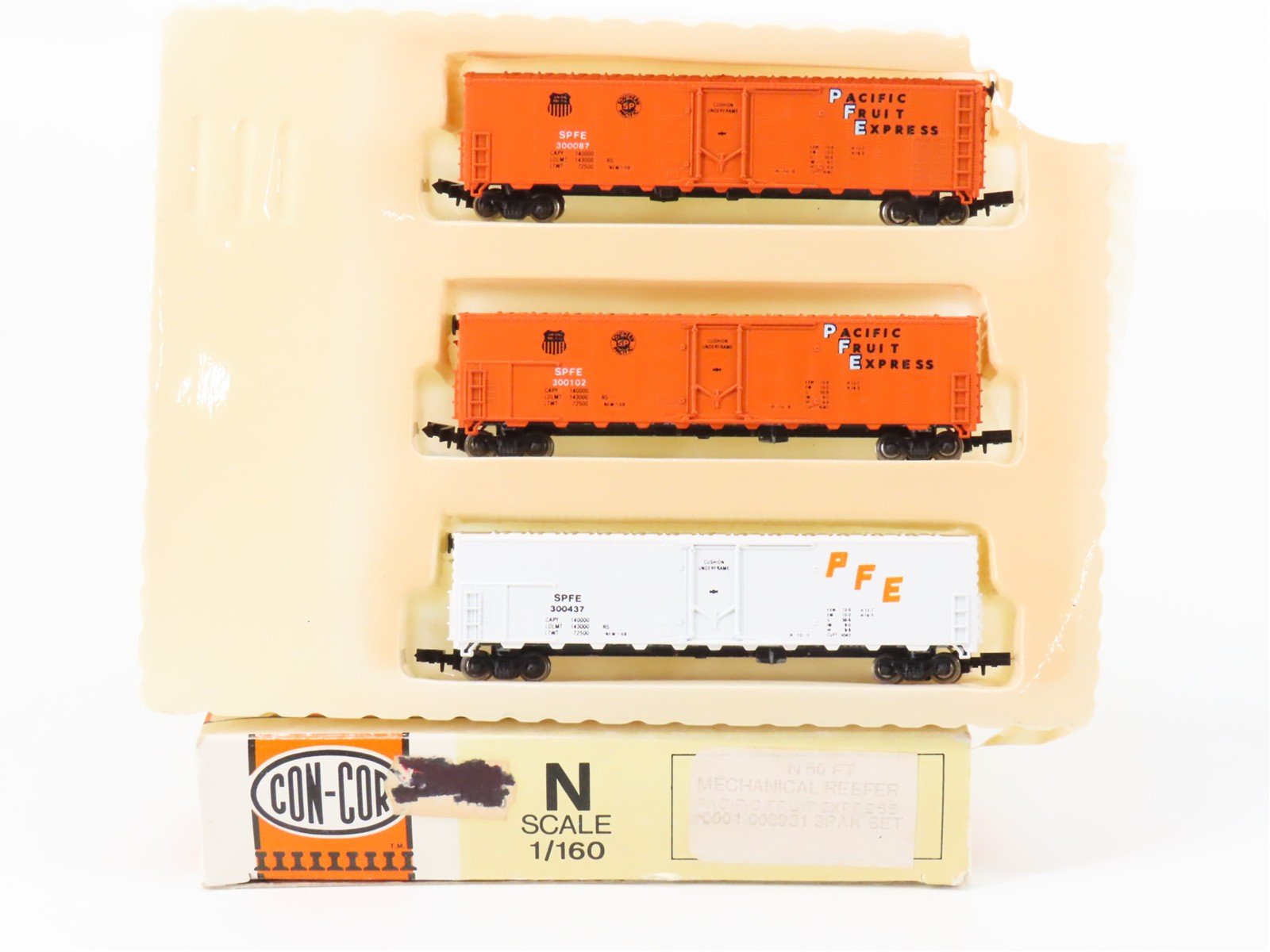 N Scale Con-Cor 0001-008931 SPFE Pacific Fruit Express 50' Mech Reefers 3-Pack