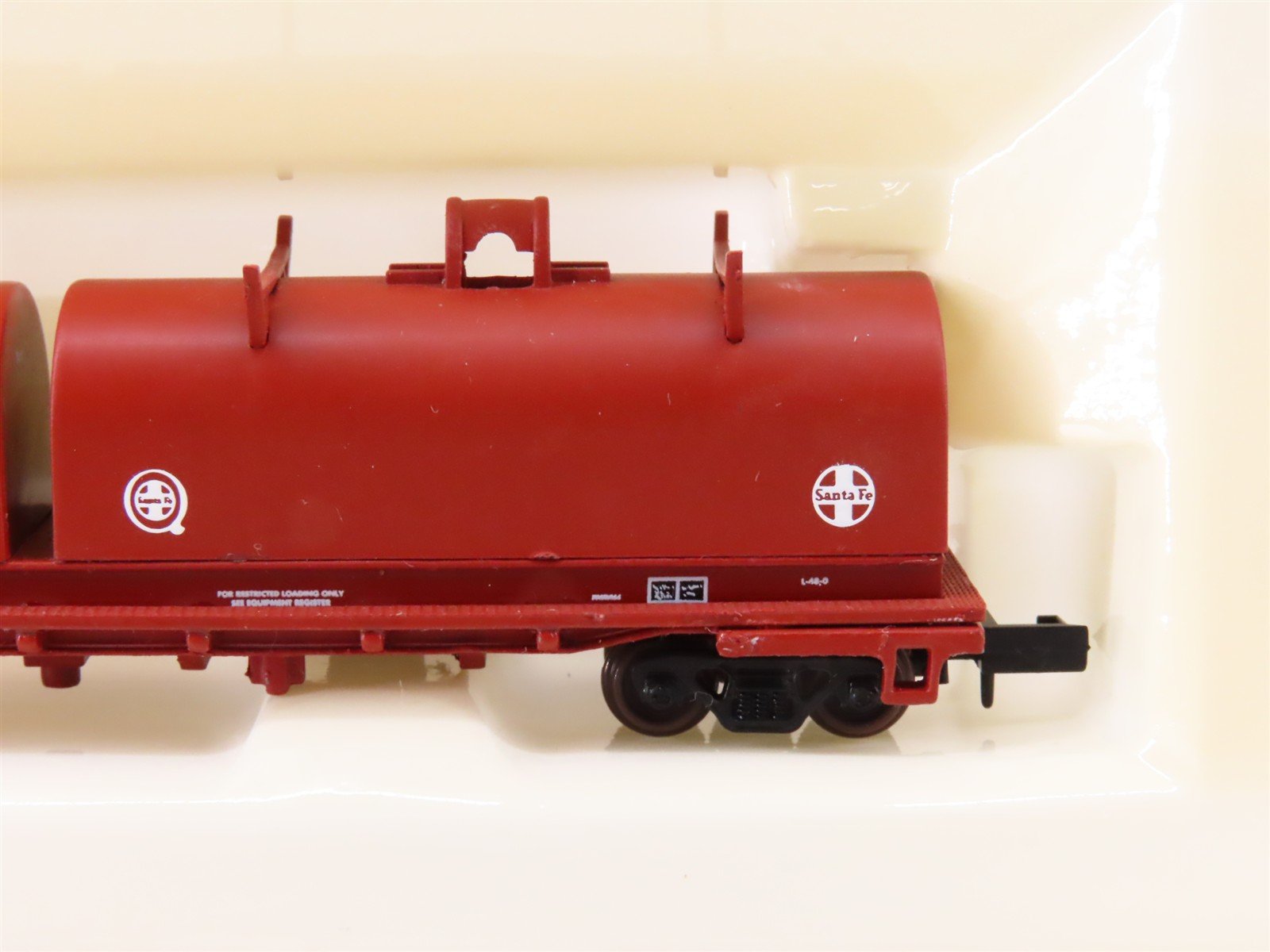 N Scale Walthers 932-8254 ATSF Sante Fe Cushion Coil Car #92048