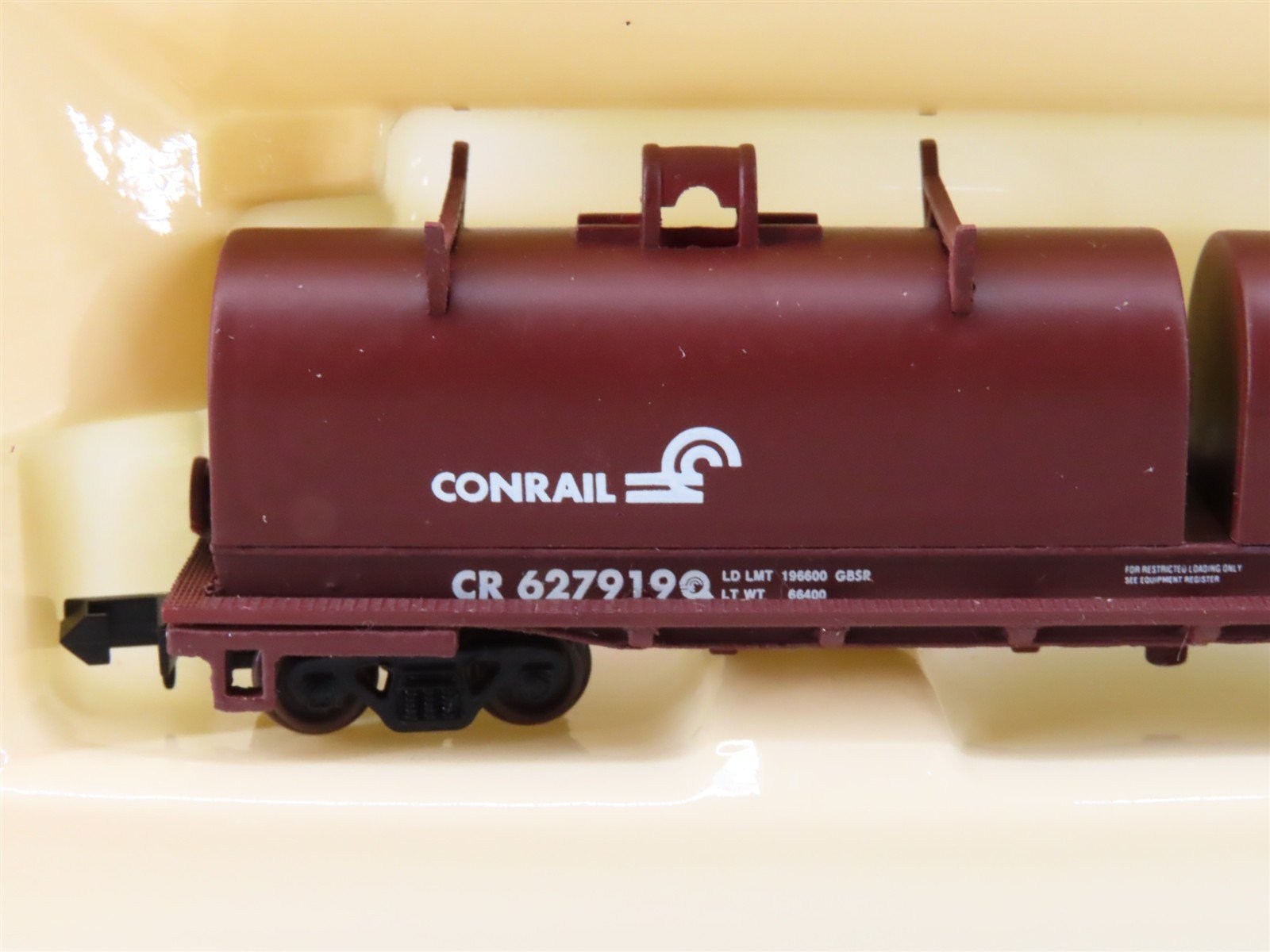 N Scale Walthers 932-8256 CR Conrail Cushion Coil Car #627919