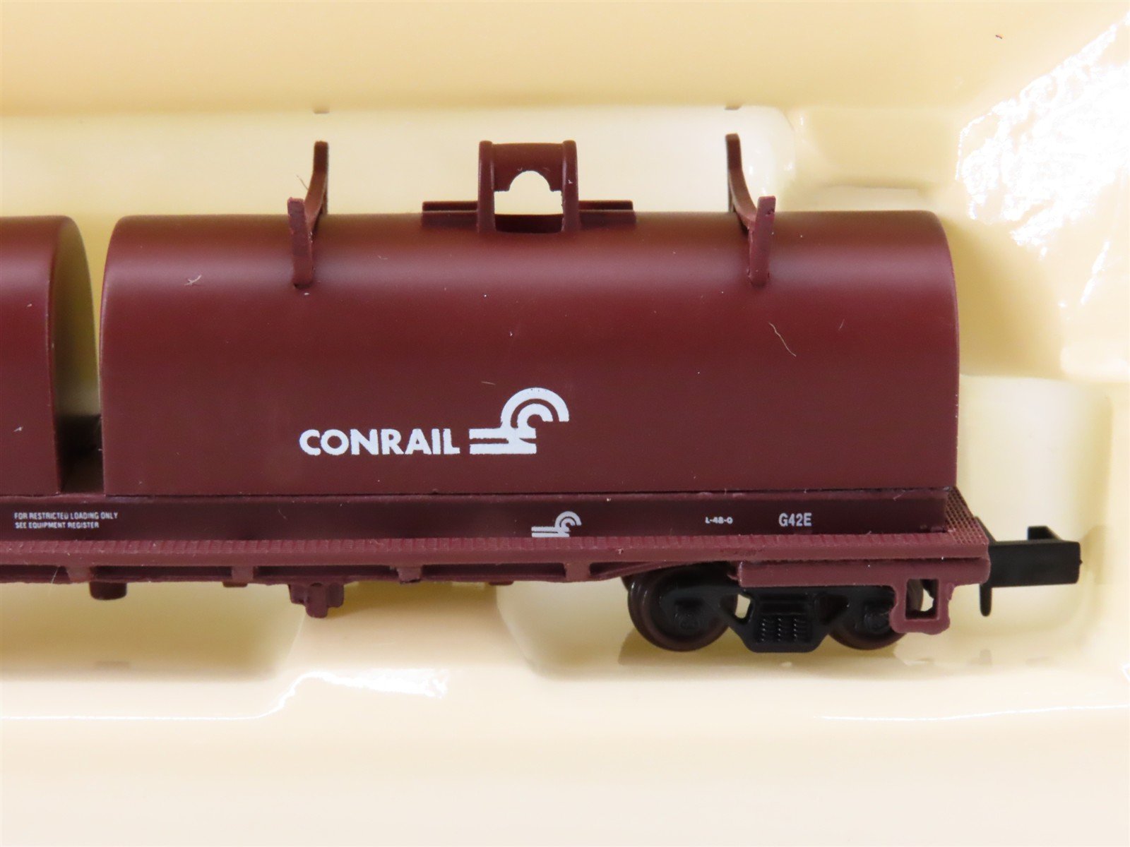 N Scale Walthers 932-8256 CR Conrail Cushion Coil Car #627919