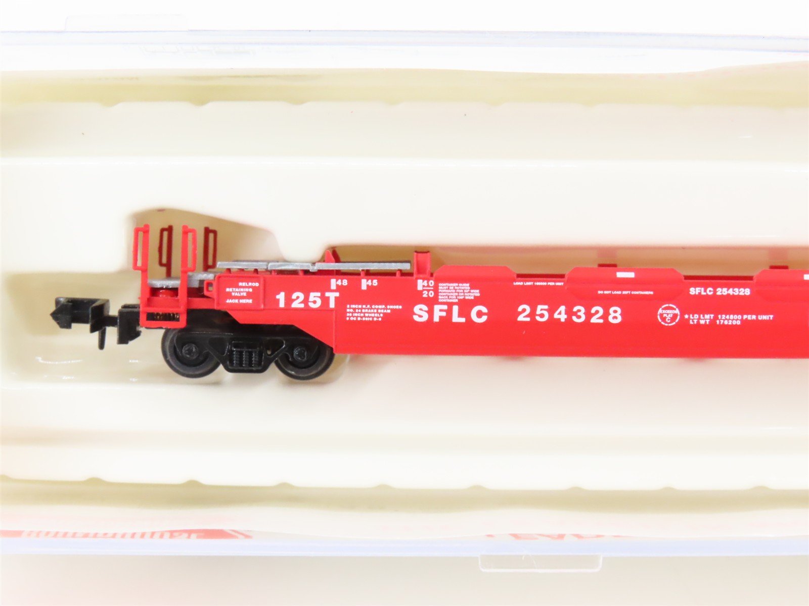N Scale Roundhouse 8479 SFLC ATSF Santa Fe Husky Stack Well Car #254328
