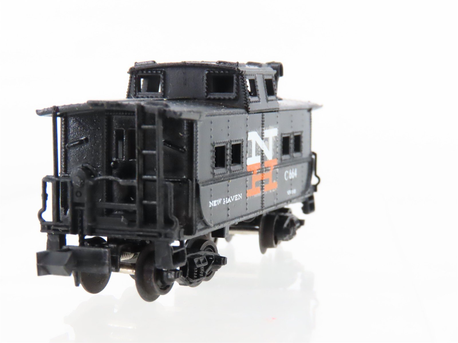 N Scale Life-Like 7978 NH New Haven Center Cupola Steel Caboose #C664 - Custom