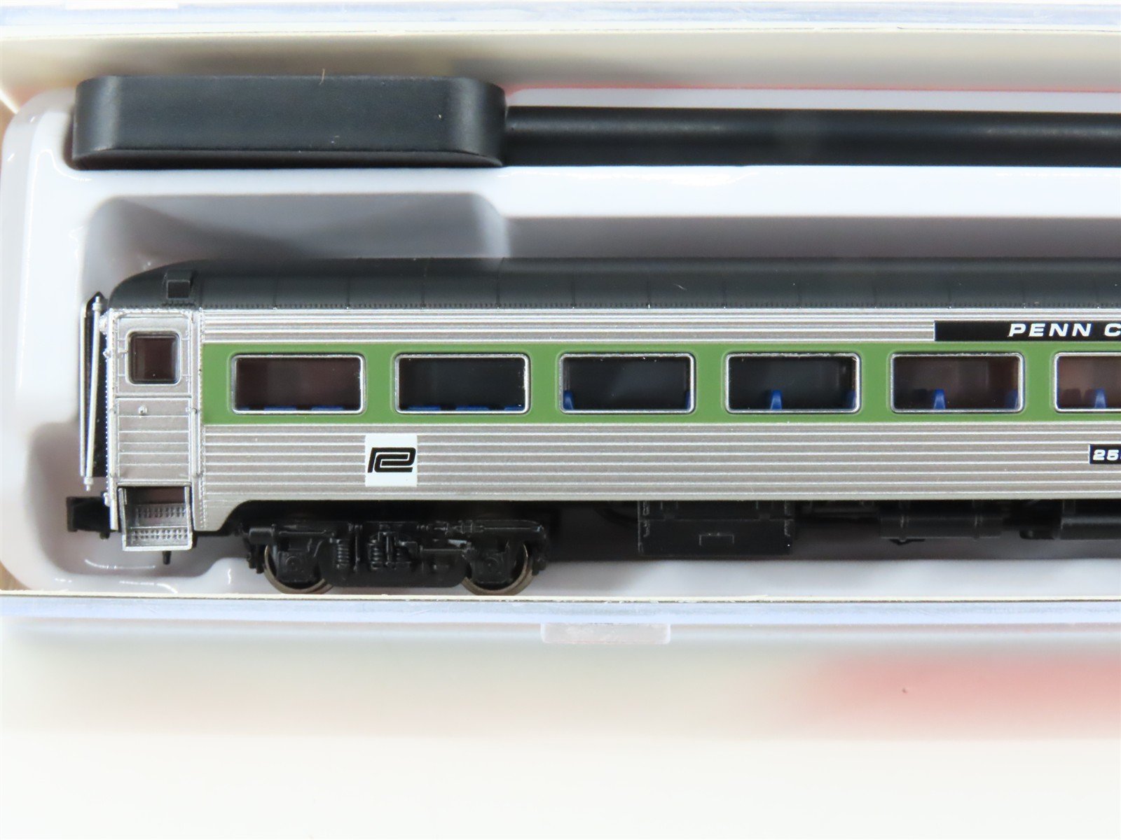 N Scale Rapido 517022 PC Penn Central Pullman Bradley Coach Passenger #2555
