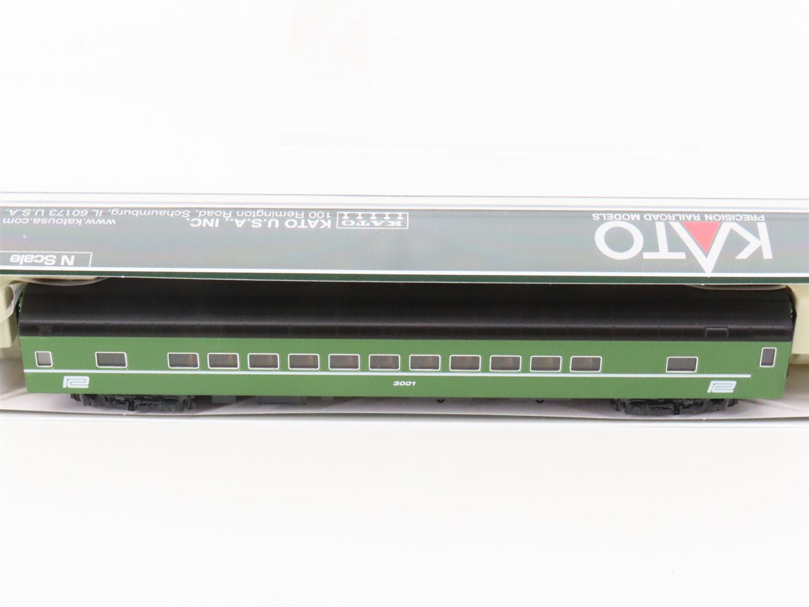 N Scale KATO PC Penn Central Coach Passenger Car #3001