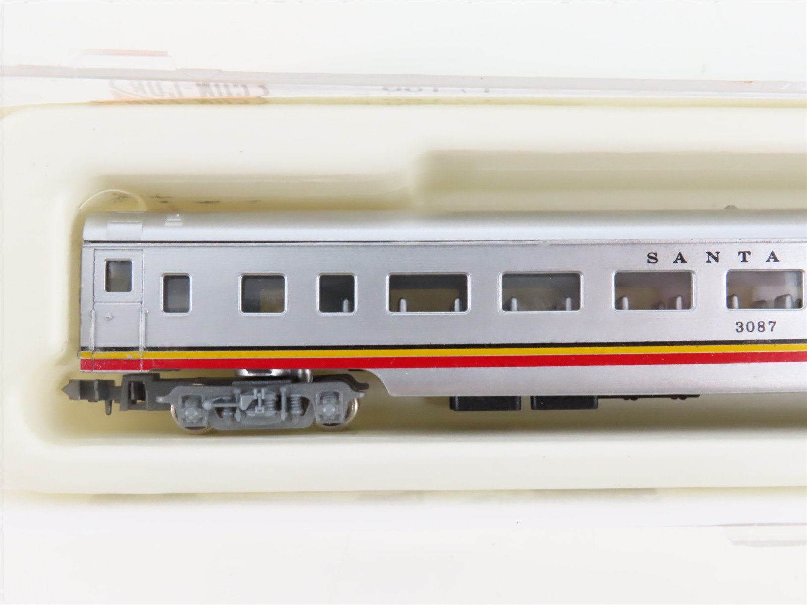 N Scale Con-Cor ATSF Santa Fe Smooth-Side Passenger 7-Car Set
