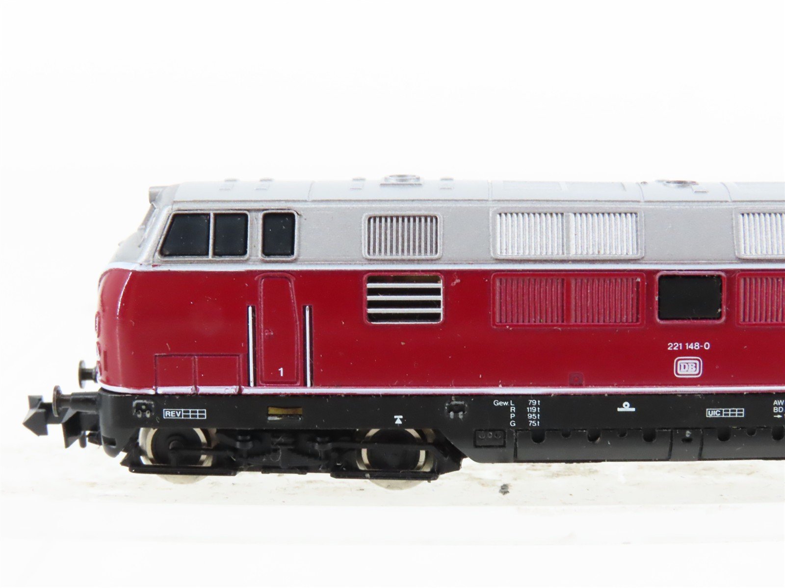 N Scale Arnold DB Deutsche Bundesbahn BR221 Diesel Locomotive #148-0