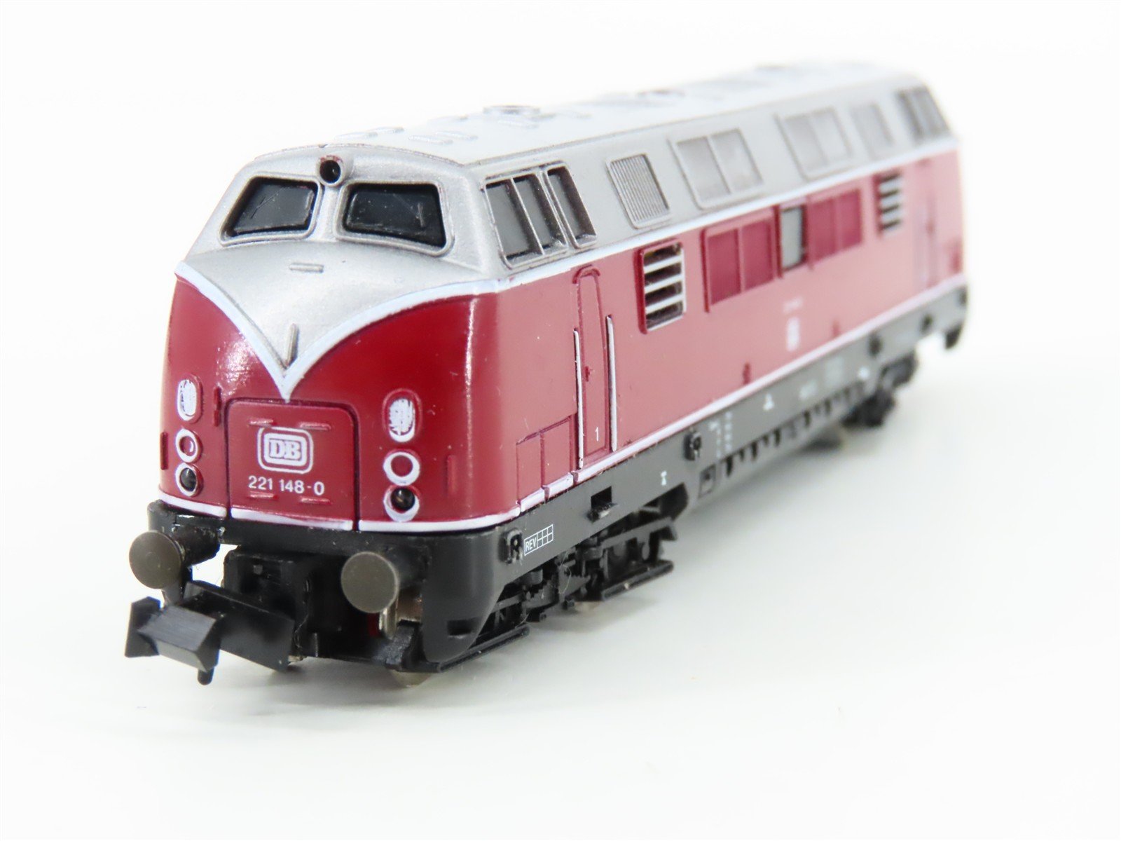 N Scale Arnold DB Deutsche Bundesbahn BR221 Diesel Locomotive #148-0
