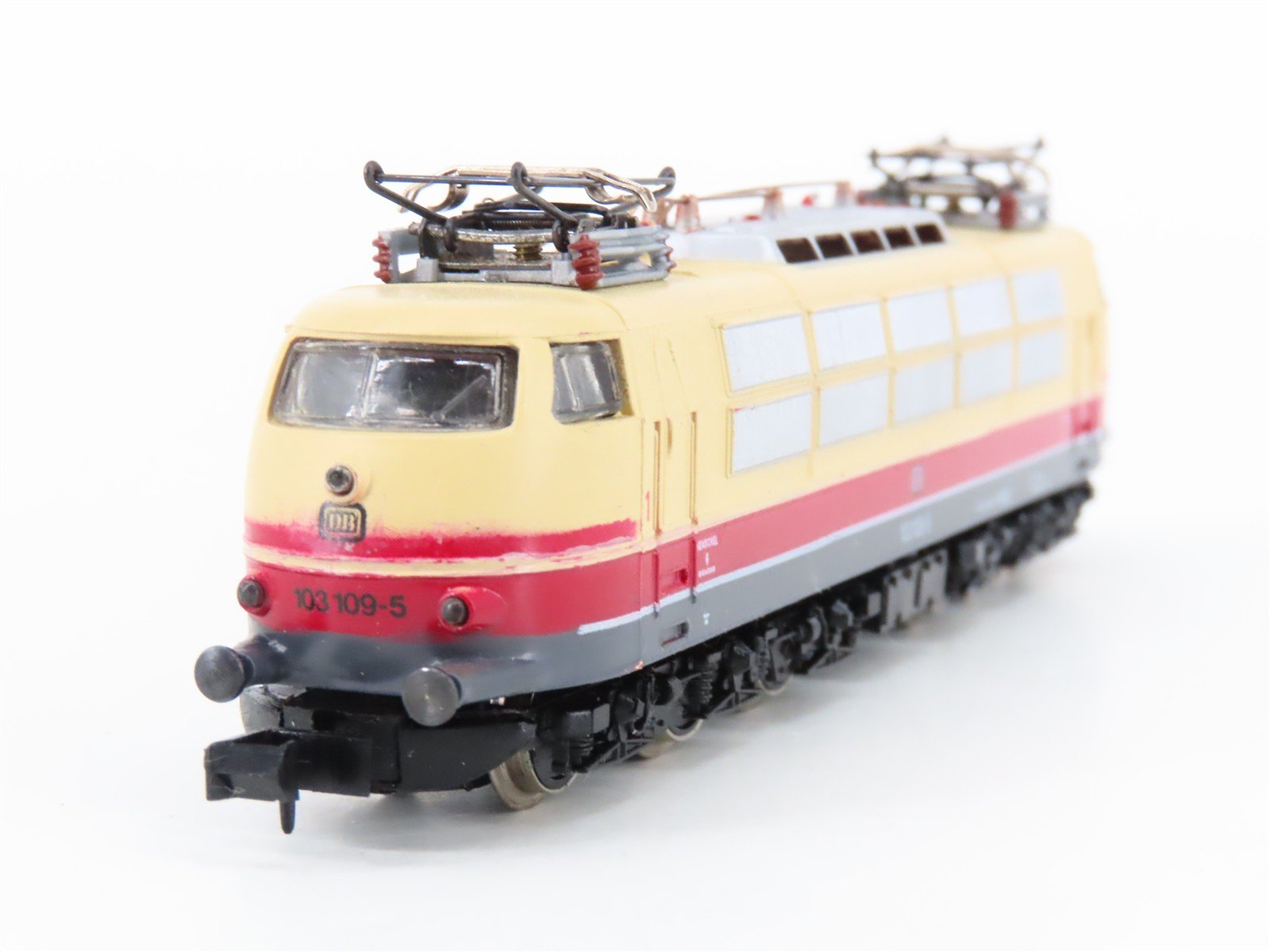 N Scale Arnold Rapido DB Deutsche Bundesbahn BR103 Electric Locomotive #109-5