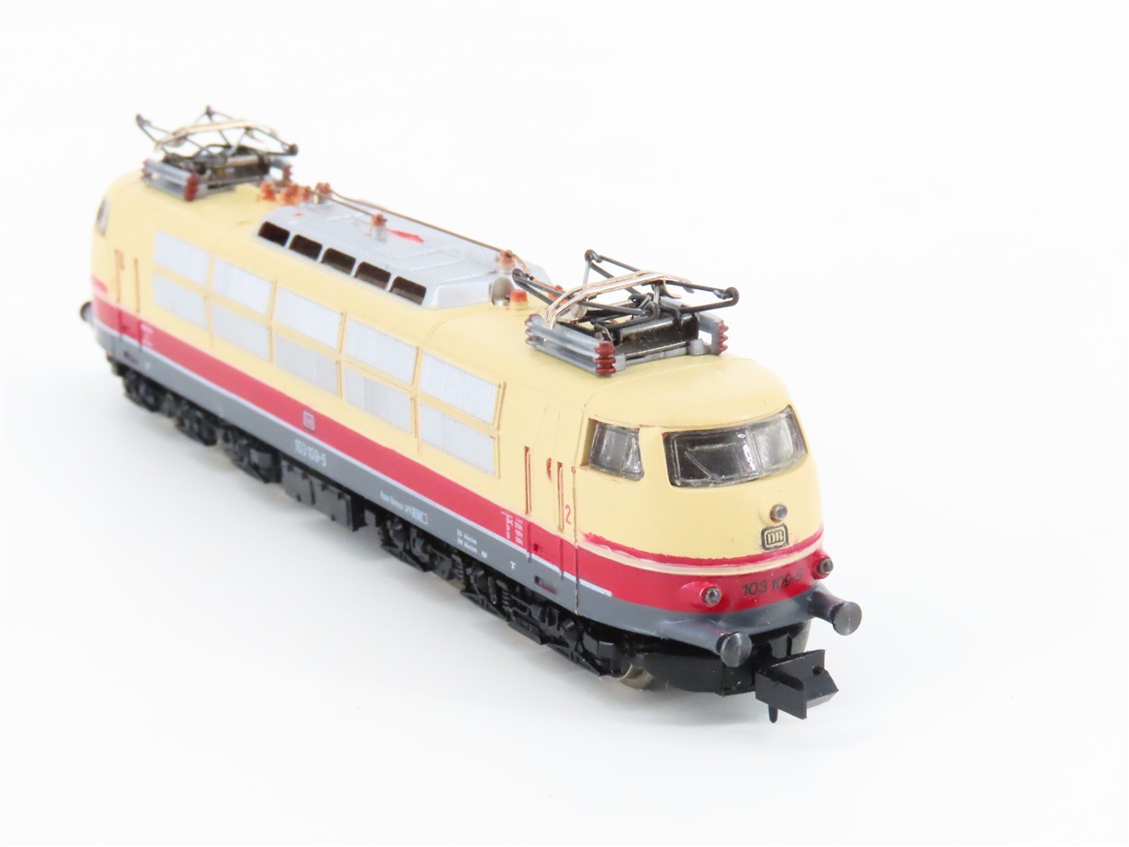 N Scale Arnold Rapido DB Deutsche Bundesbahn BR103 Electric Locomotive #109-5