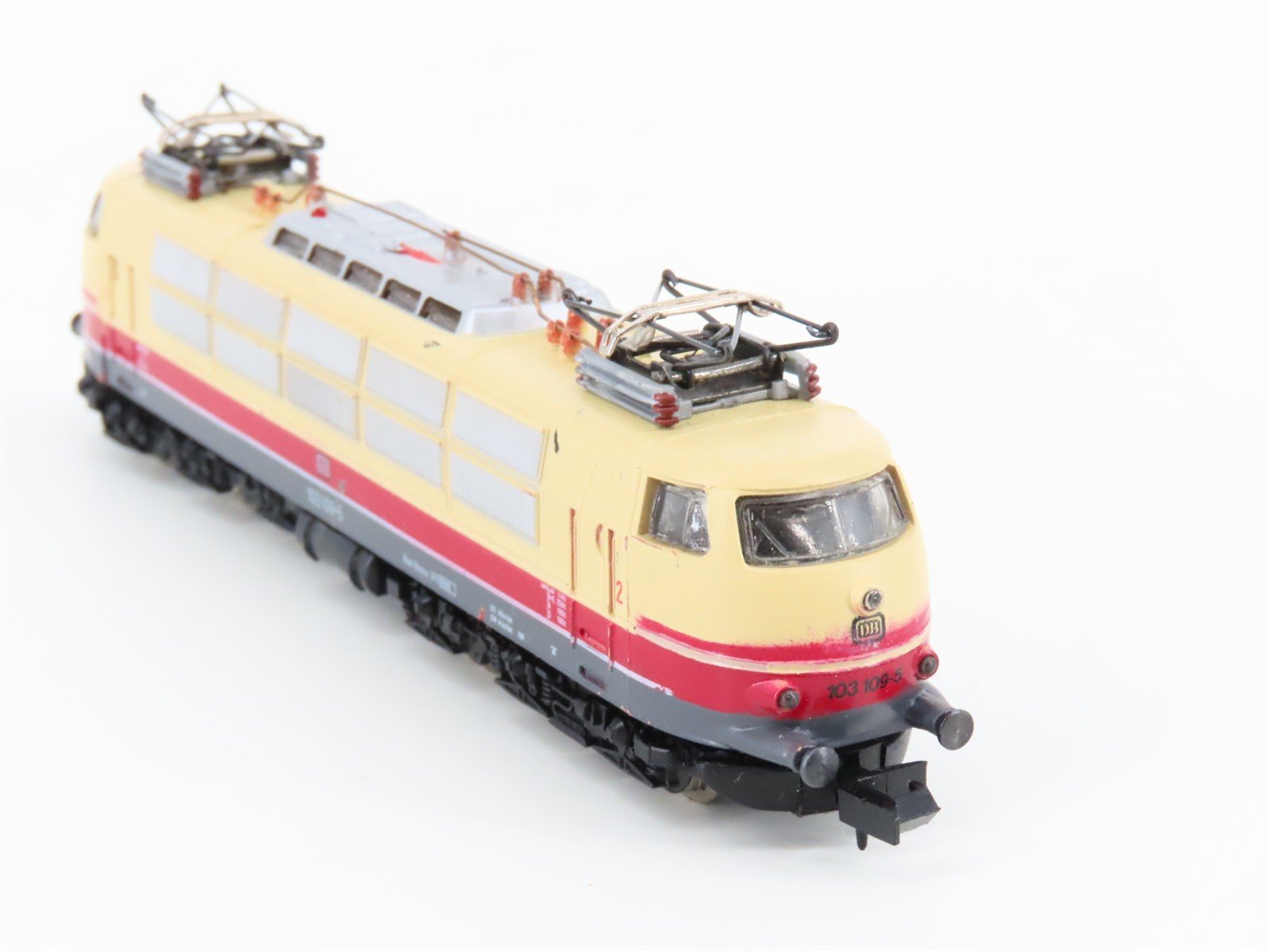 N Scale Arnold Rapido DB Deutsche Bundesbahn BR103 Electric Locomotive #109-5