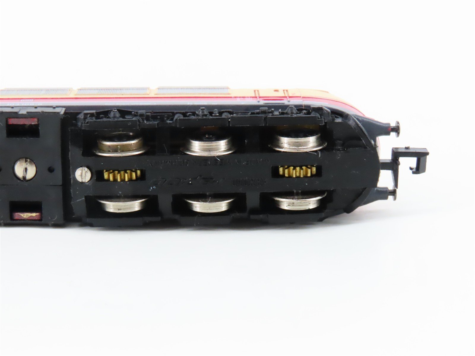 N Scale Arnold Rapido DB Deutsche Bundesbahn BR103 Electric Locomotive #109-5