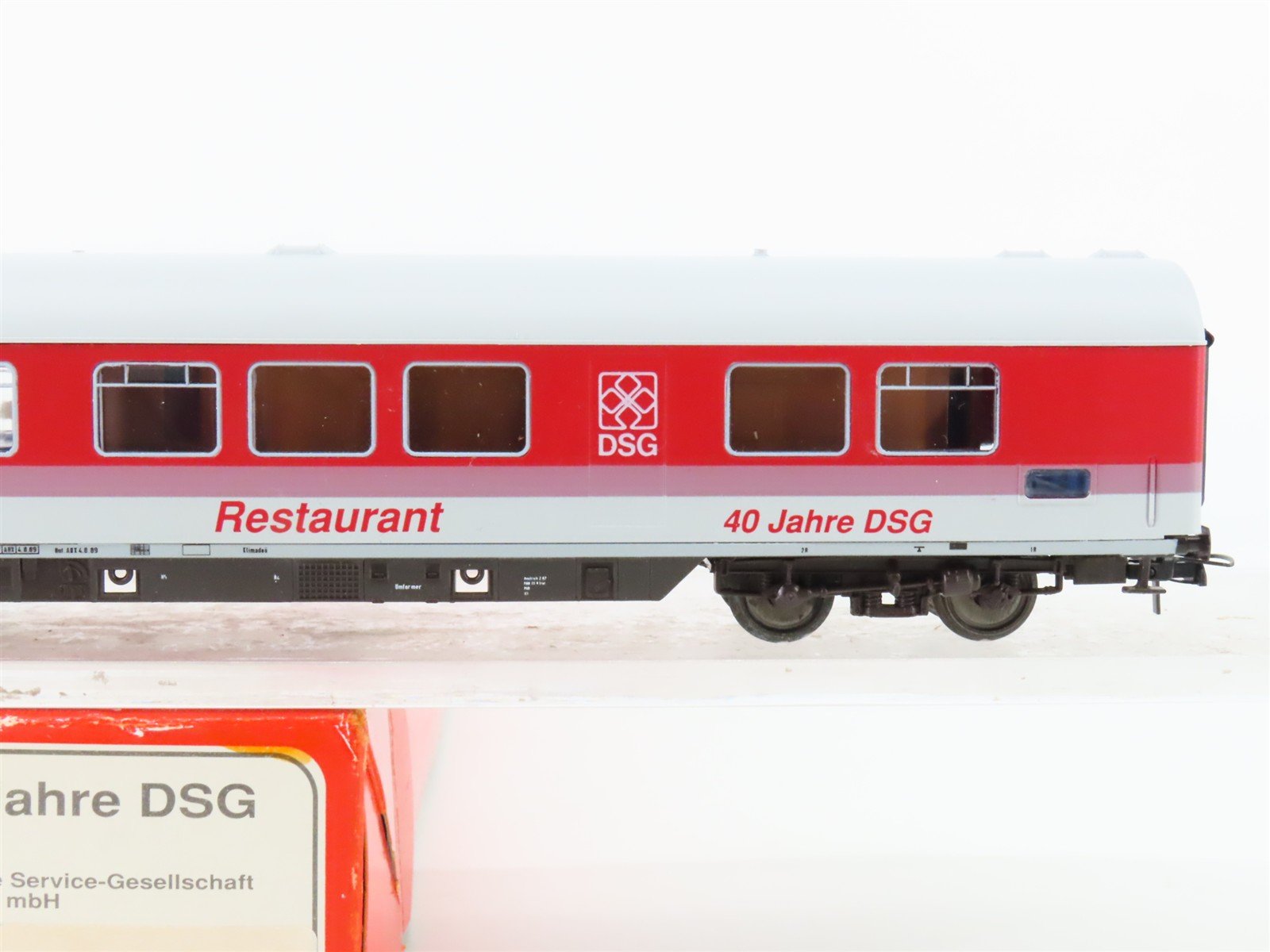 HO Scale Roco DB Deutsche Bahn DSG 40th Anniversary Diner Passenger Car