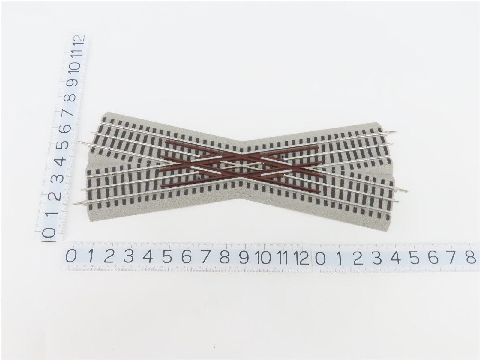O Gauge Lionel 6-12050 22-1/2 Degree Crossover Track Piece