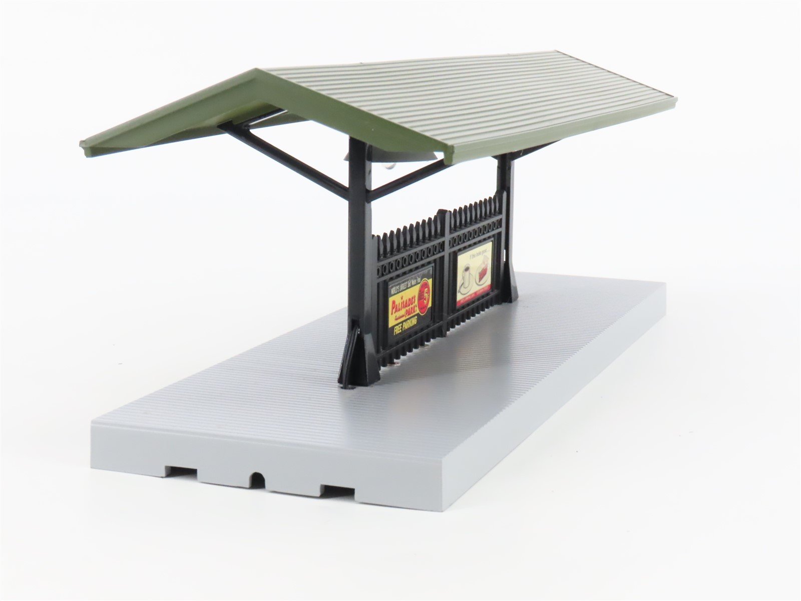 O Scale MTH 30-90094 Dark Red Stone Passenger Station w/Dual Platforms