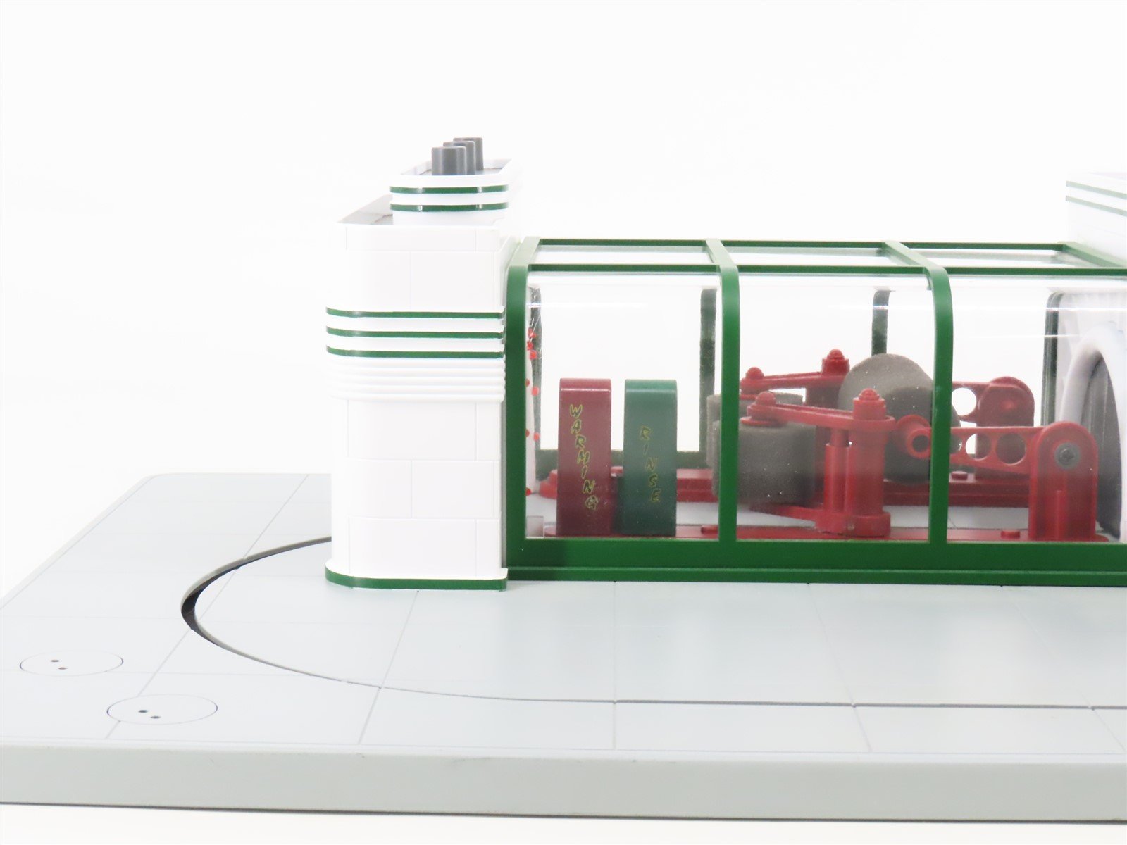 O Scale MTH 30-9104 Speedy Operating Car Wash