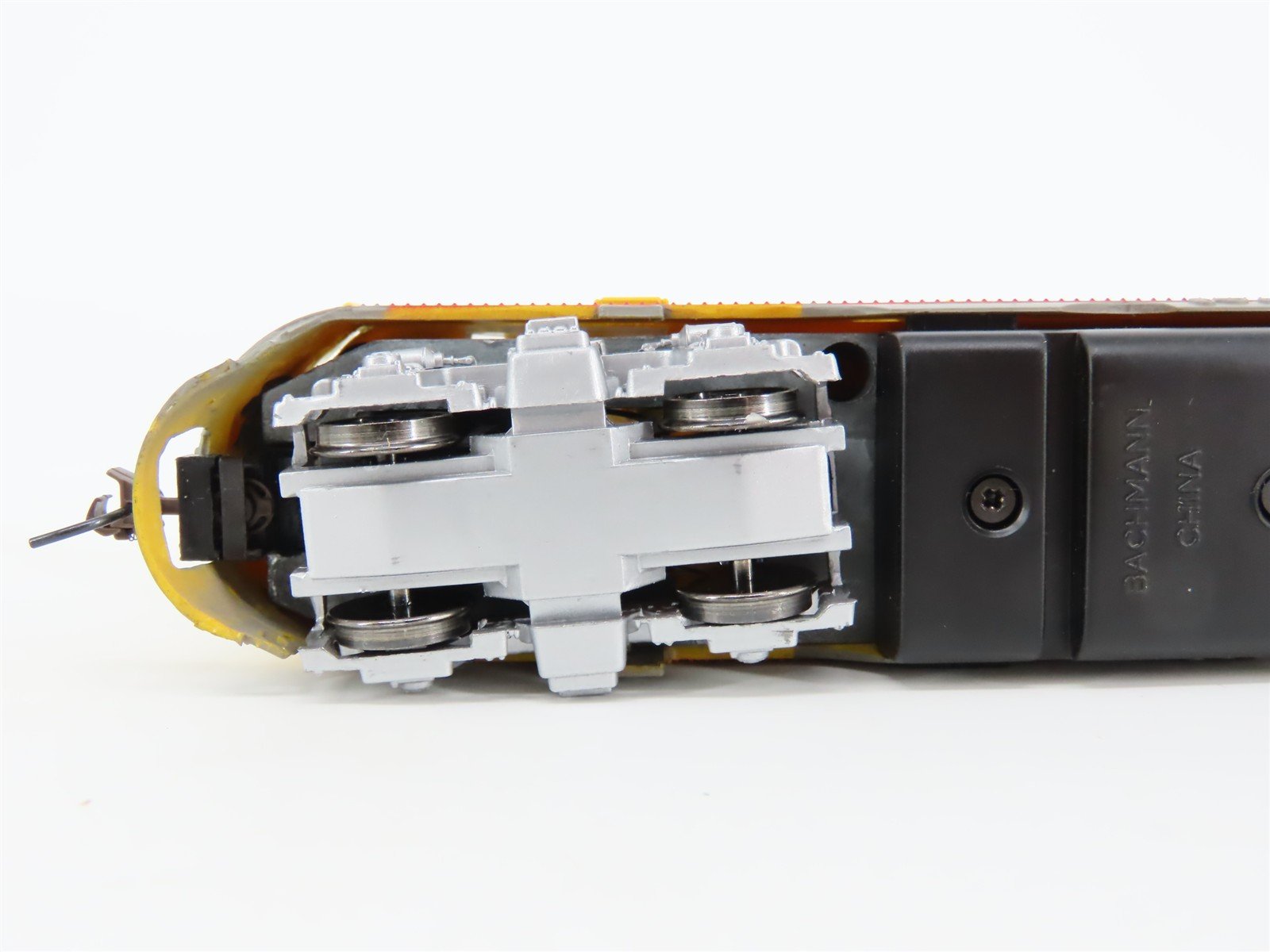 HO Scale Bachmann 61501 UP Union Pacific EMD F9A Diesel Locomotive #1468