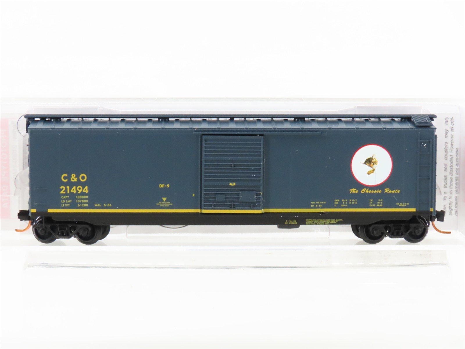 N Scale Micro-Trains MTL 03100076 C&O The Chessie Route 50' Boxcar #21494