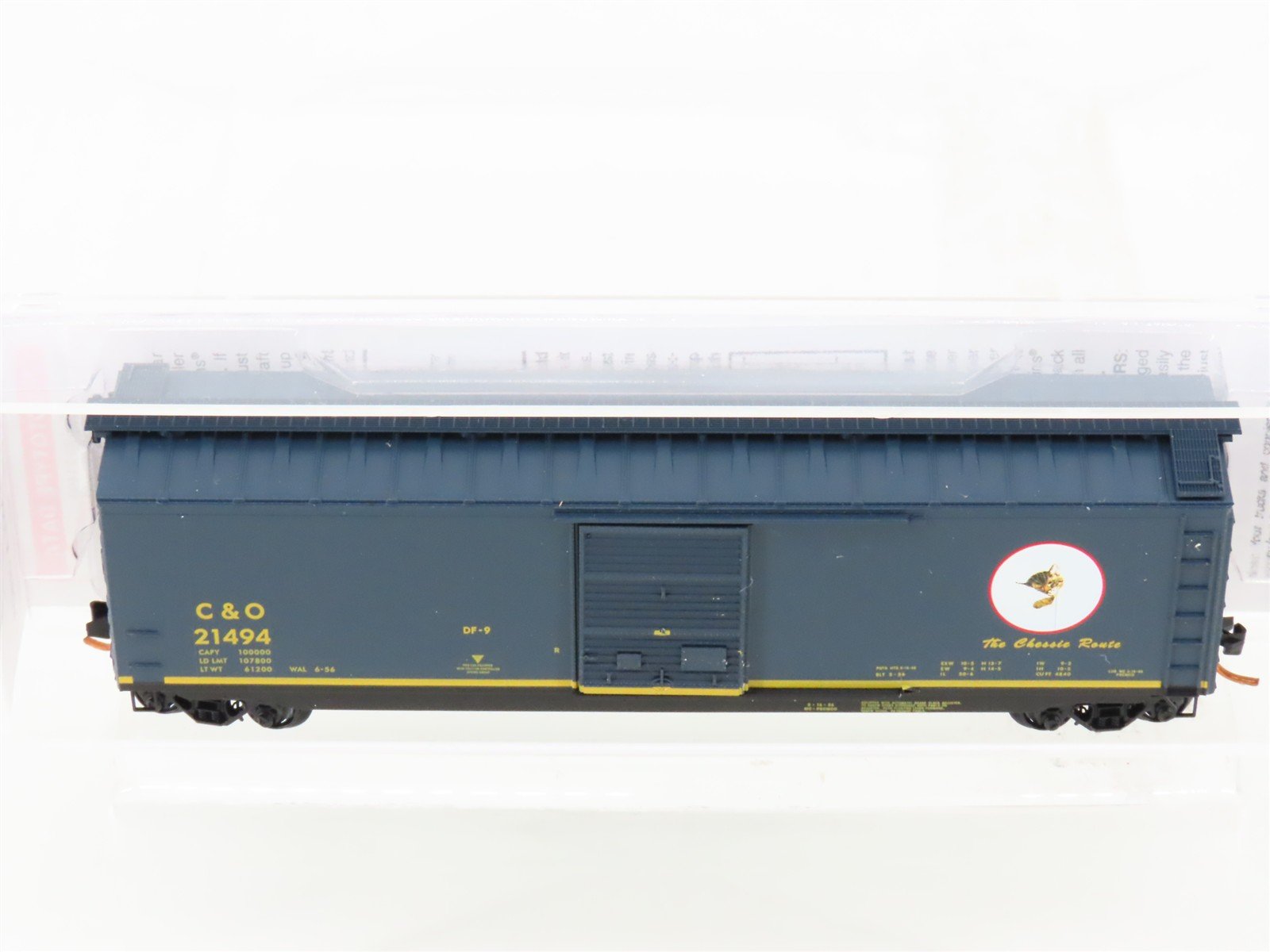 N Scale Micro-Trains MTL 03100076 C&O The Chessie Route 50' Boxcar #21494