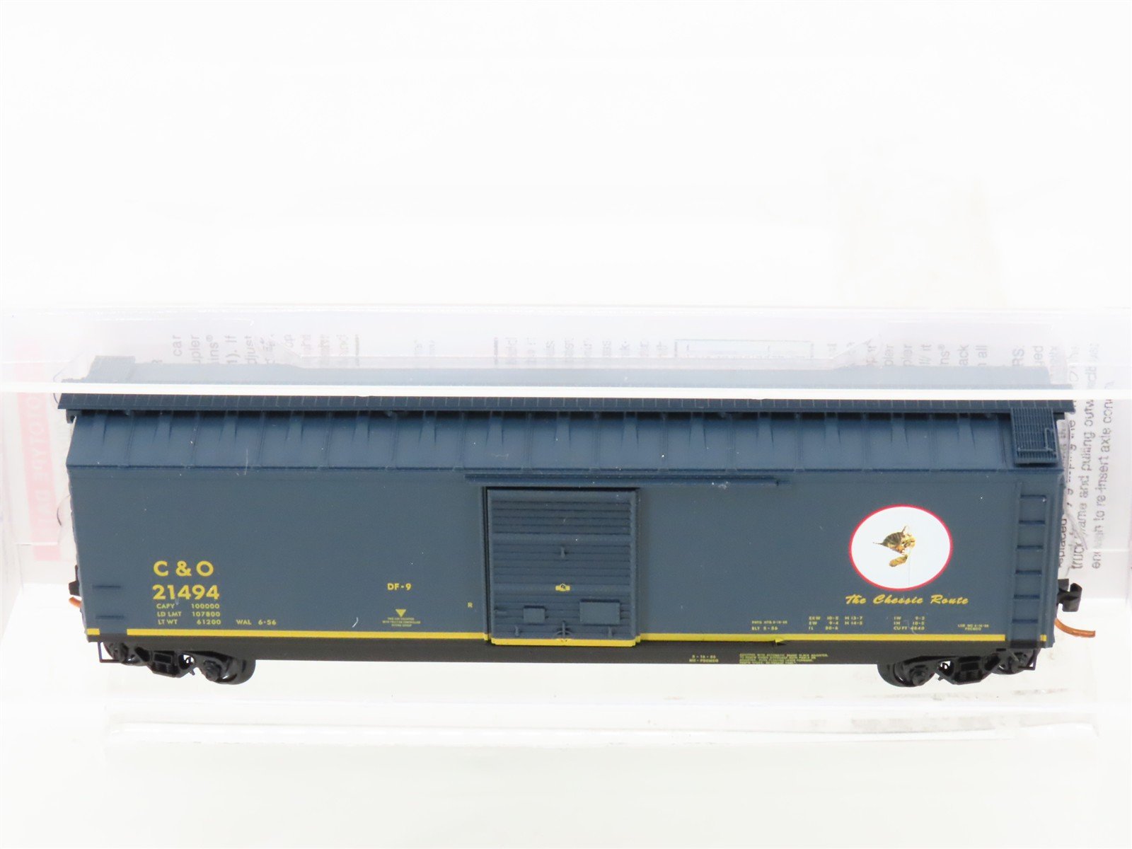 N Scale Micro-Trains MTL 03100076 C&O The Chessie Route 50' Boxcar #21494