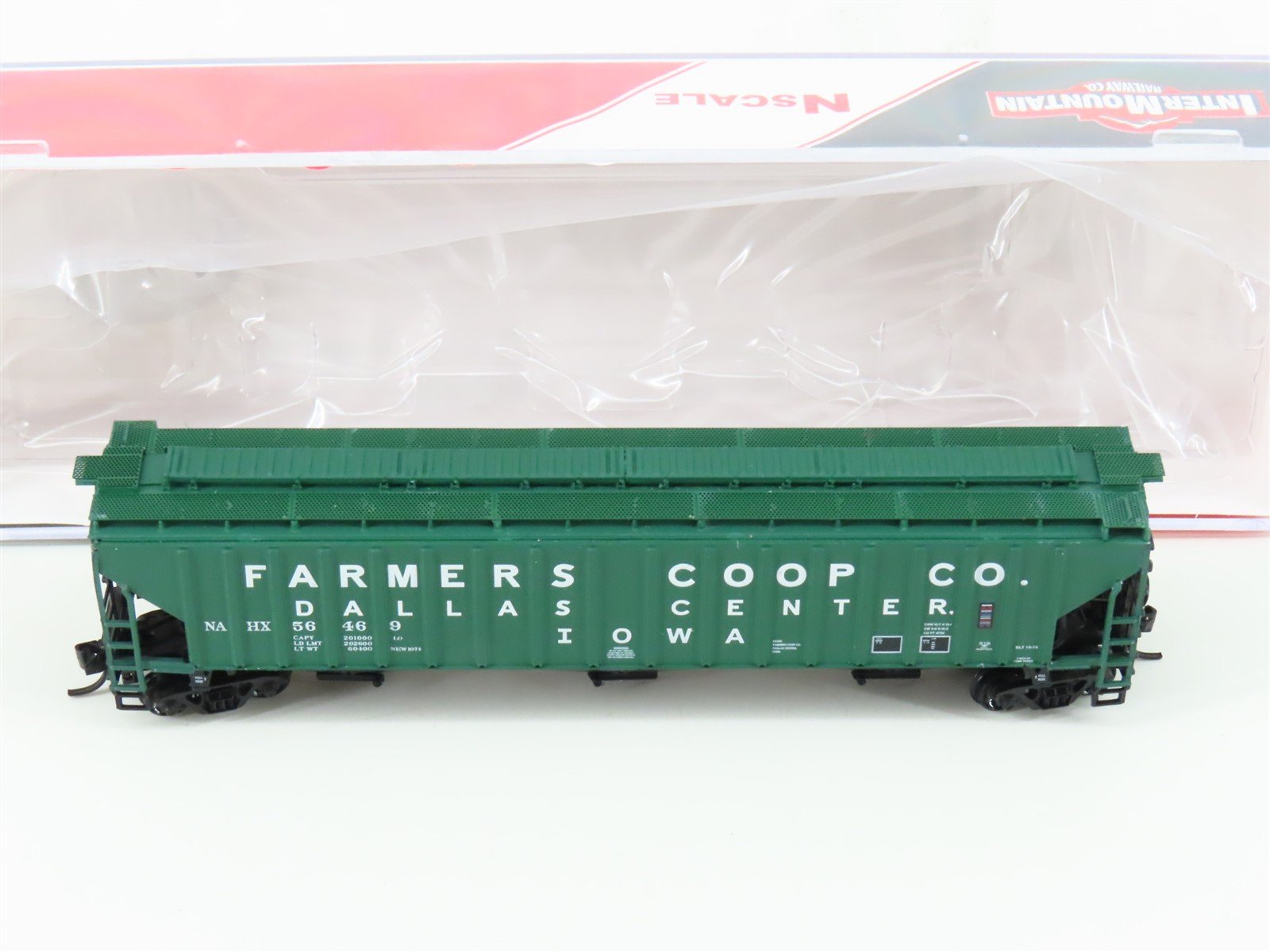 N Intermountain 65378-25 NAHX Famers Coop Dallas Center 3-Bay Hopper Car #56469
