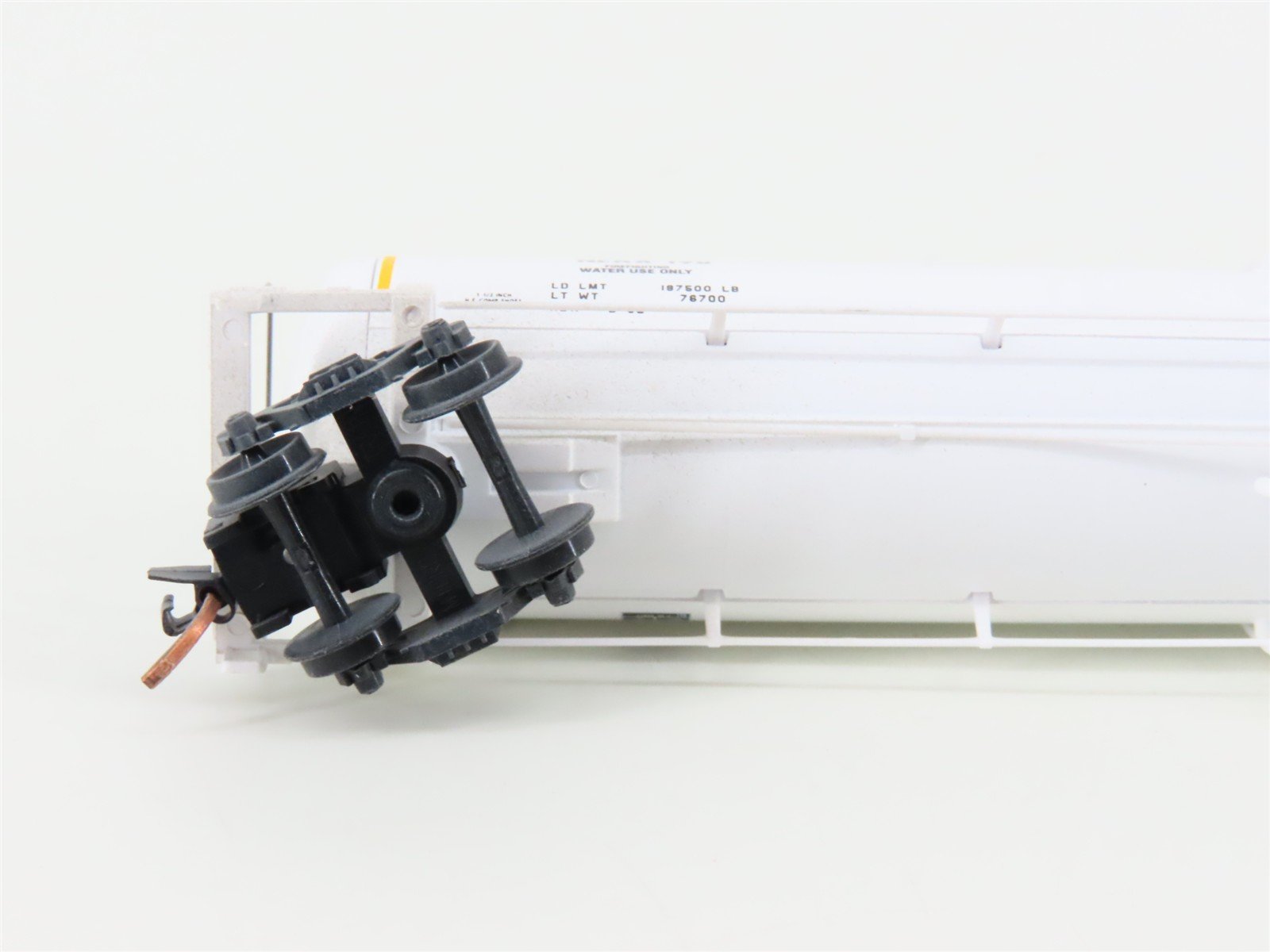 N Micro-Trains MTL 11000270 NLAX Nasa Series #8 56' General Service Tankcar #19